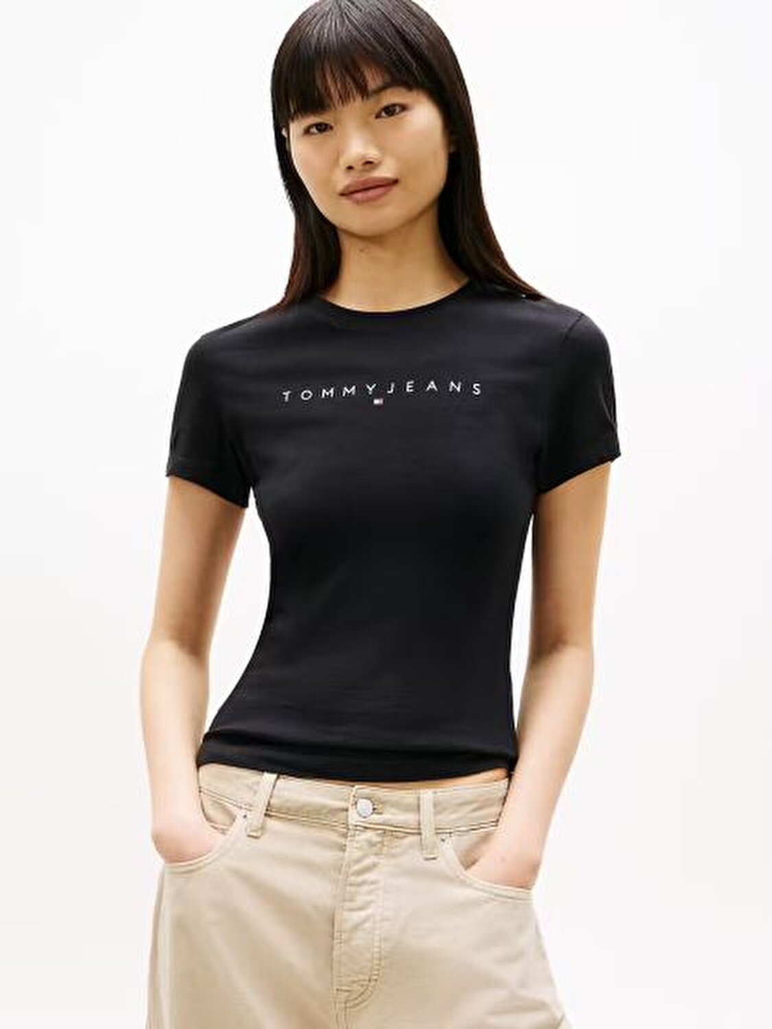 SİYAH LOGOLU KADIN T-SHIRT