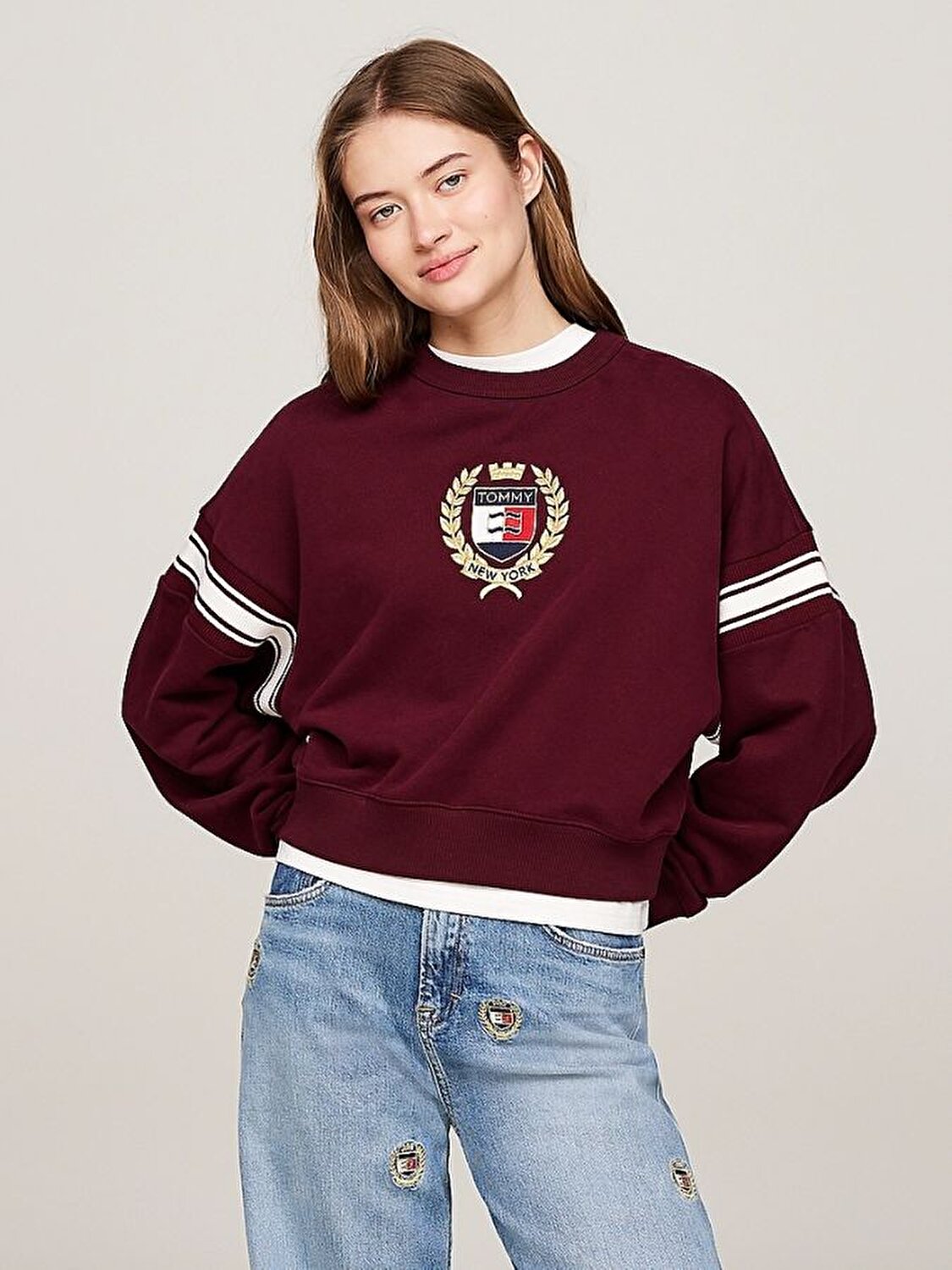 SWEATSHIRT