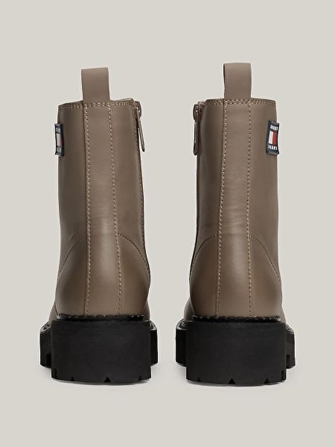 TJW URBAN LACE UP BOOT