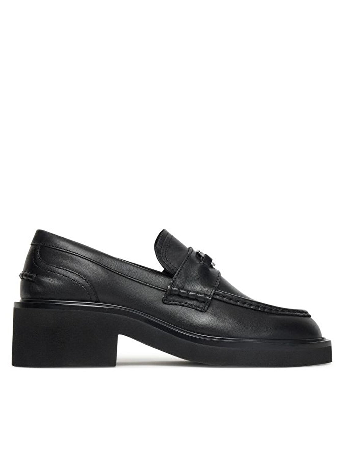 TJW CHUNKY HEEL LOAFER