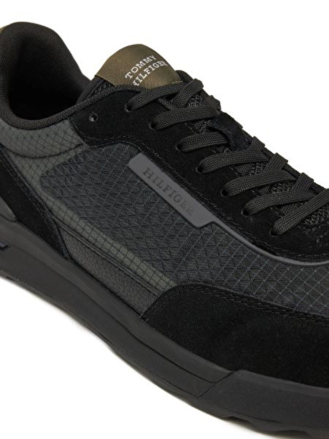 RETRO RUNNER  SEASONAL