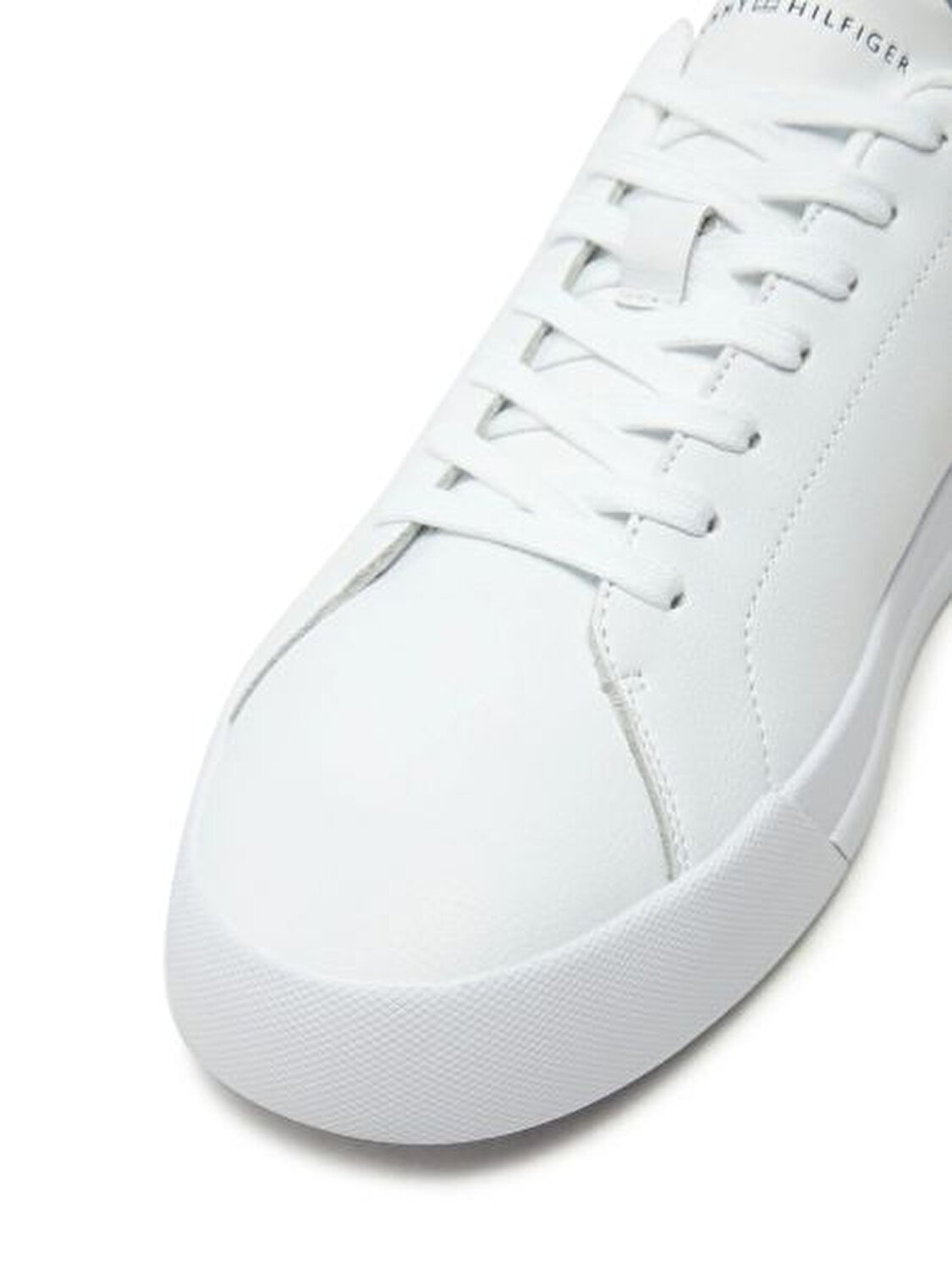 TH COURT LTH DETAIL ESS