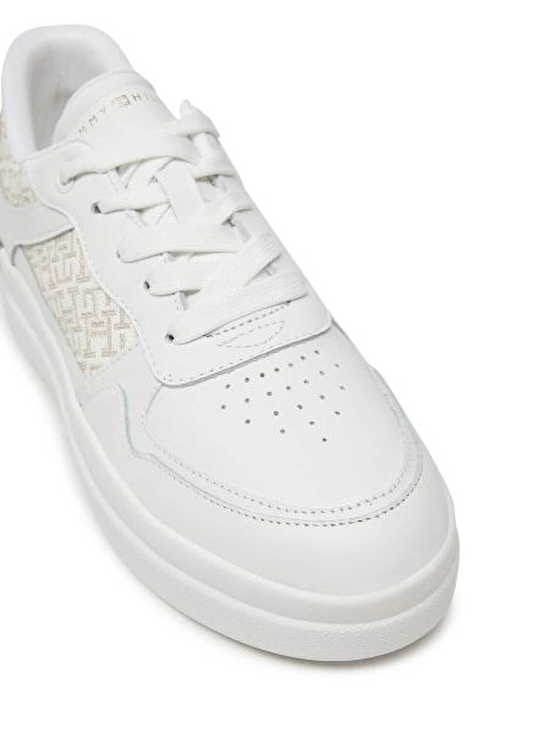 LUX COURT SNEAKER MONOGRAM