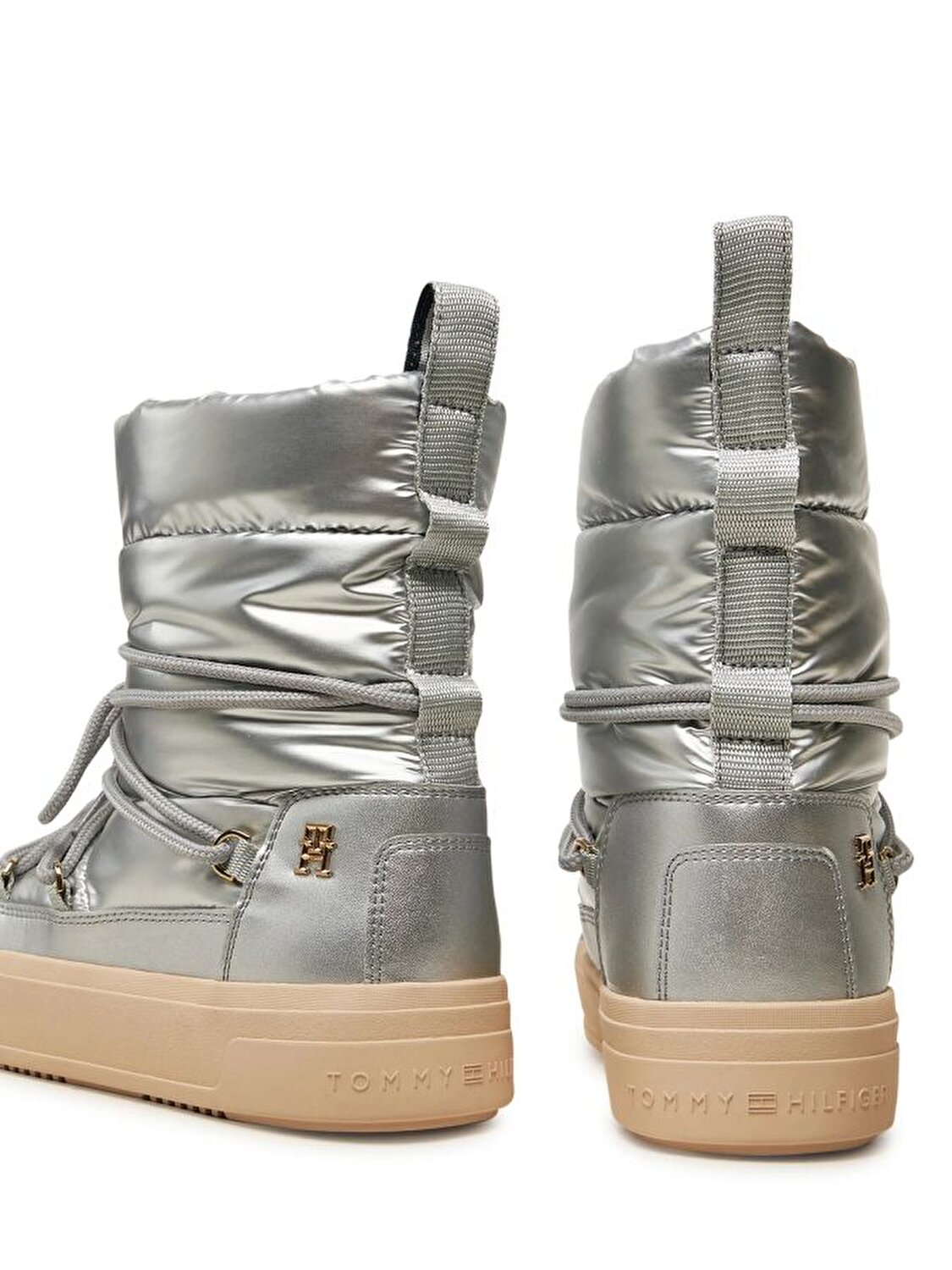 LACE-UP METALLIC SNOWBOOT