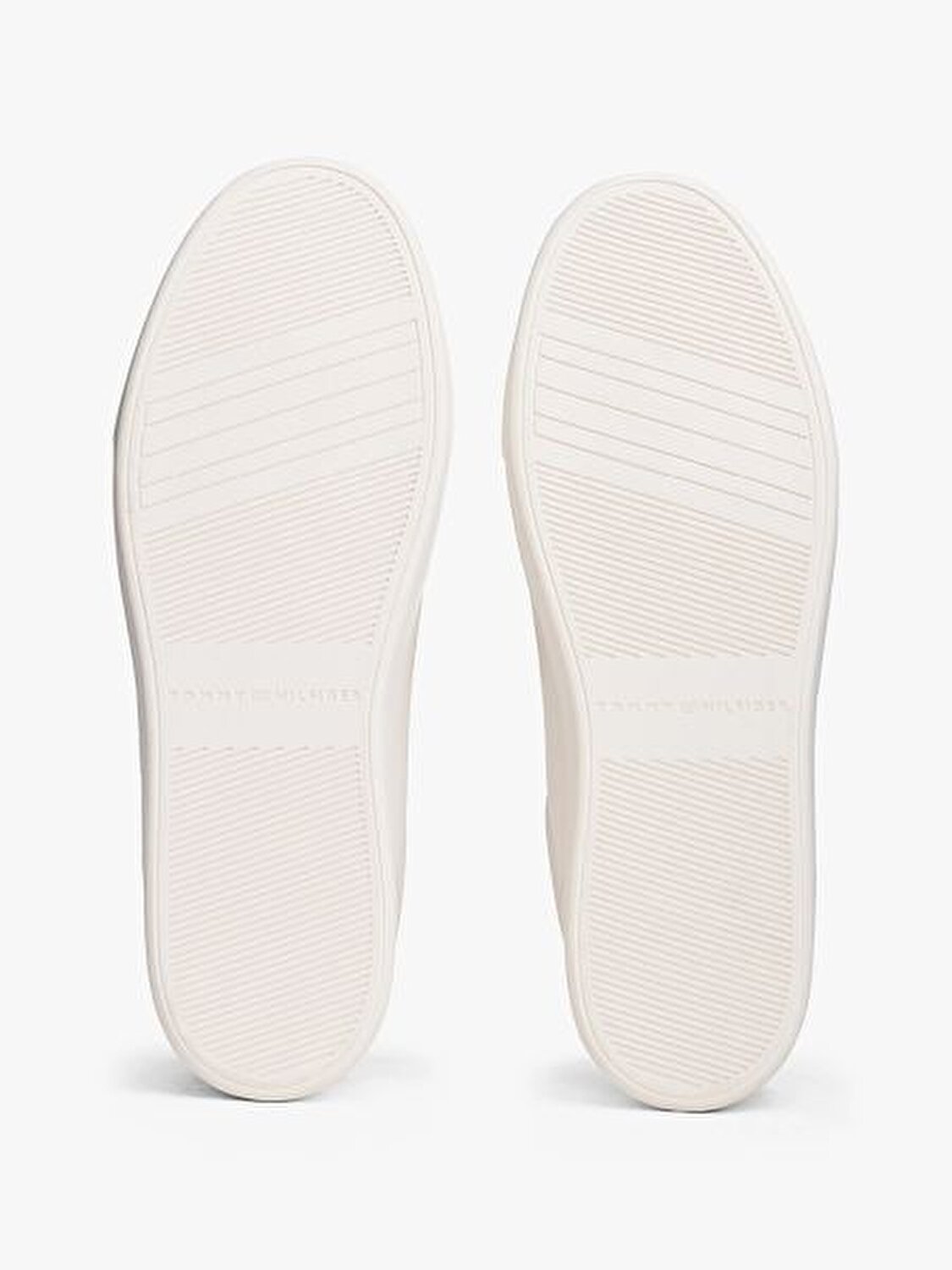 ELEVATED COURT SNEAKER