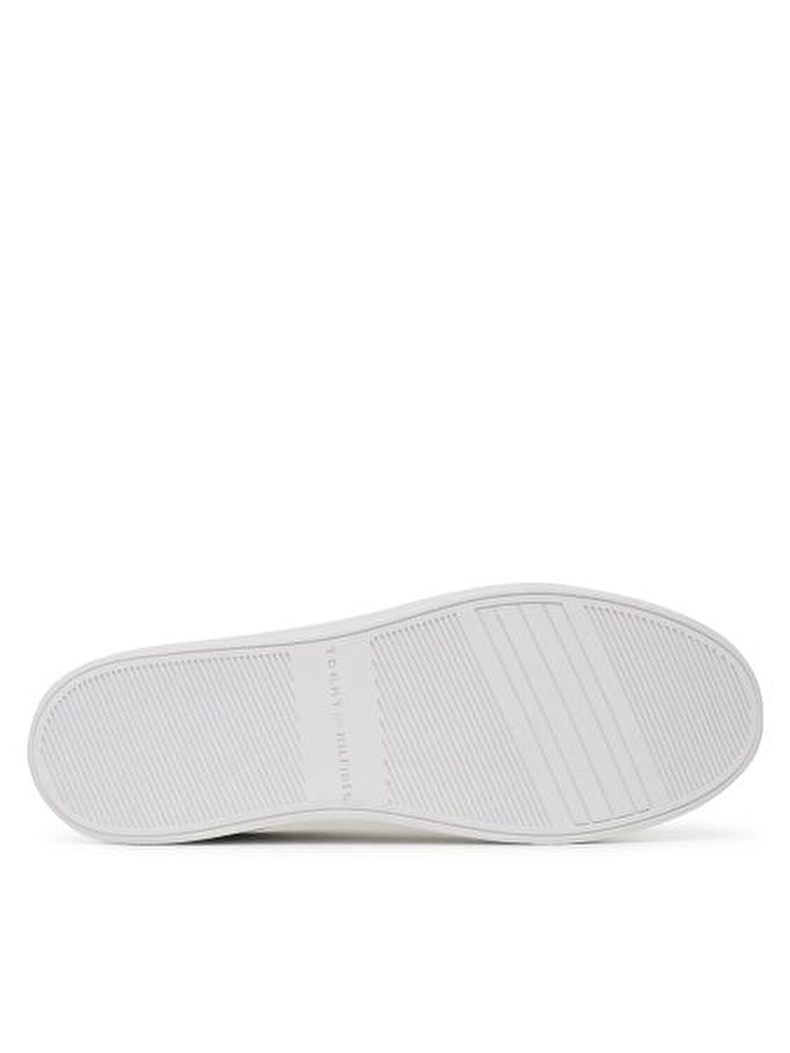 ESSENTIAL ELEVATED COURT SNEAKER