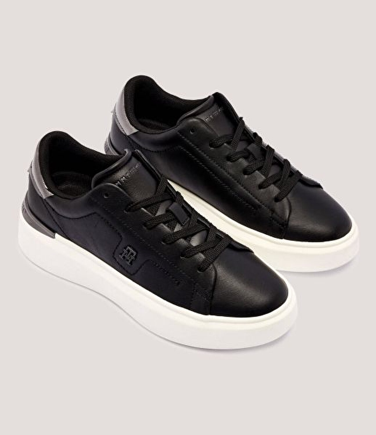 CHIC PLATFORM SNEAKER GOLD