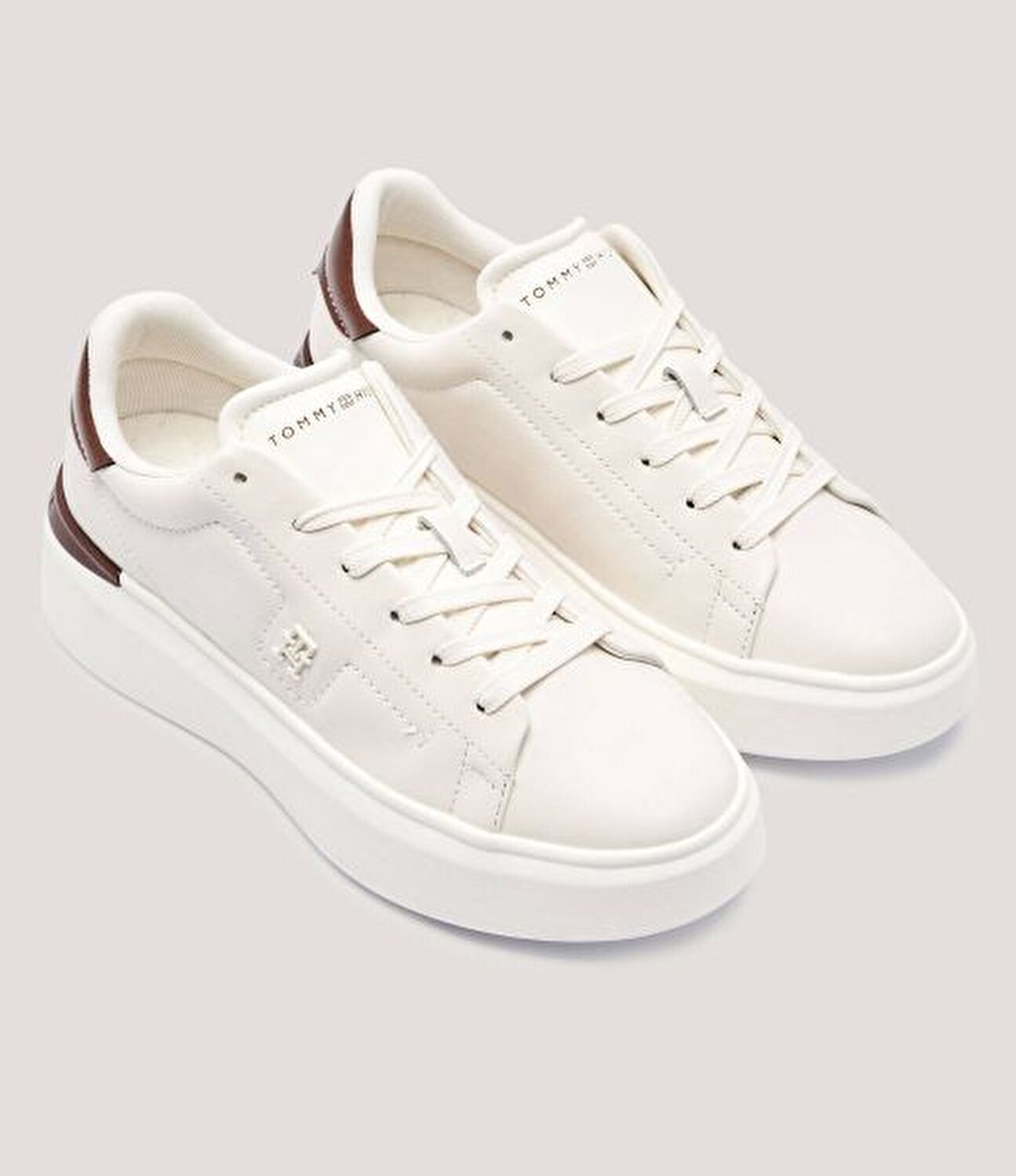 CHIC PLATFORM SNEAKER GOLD