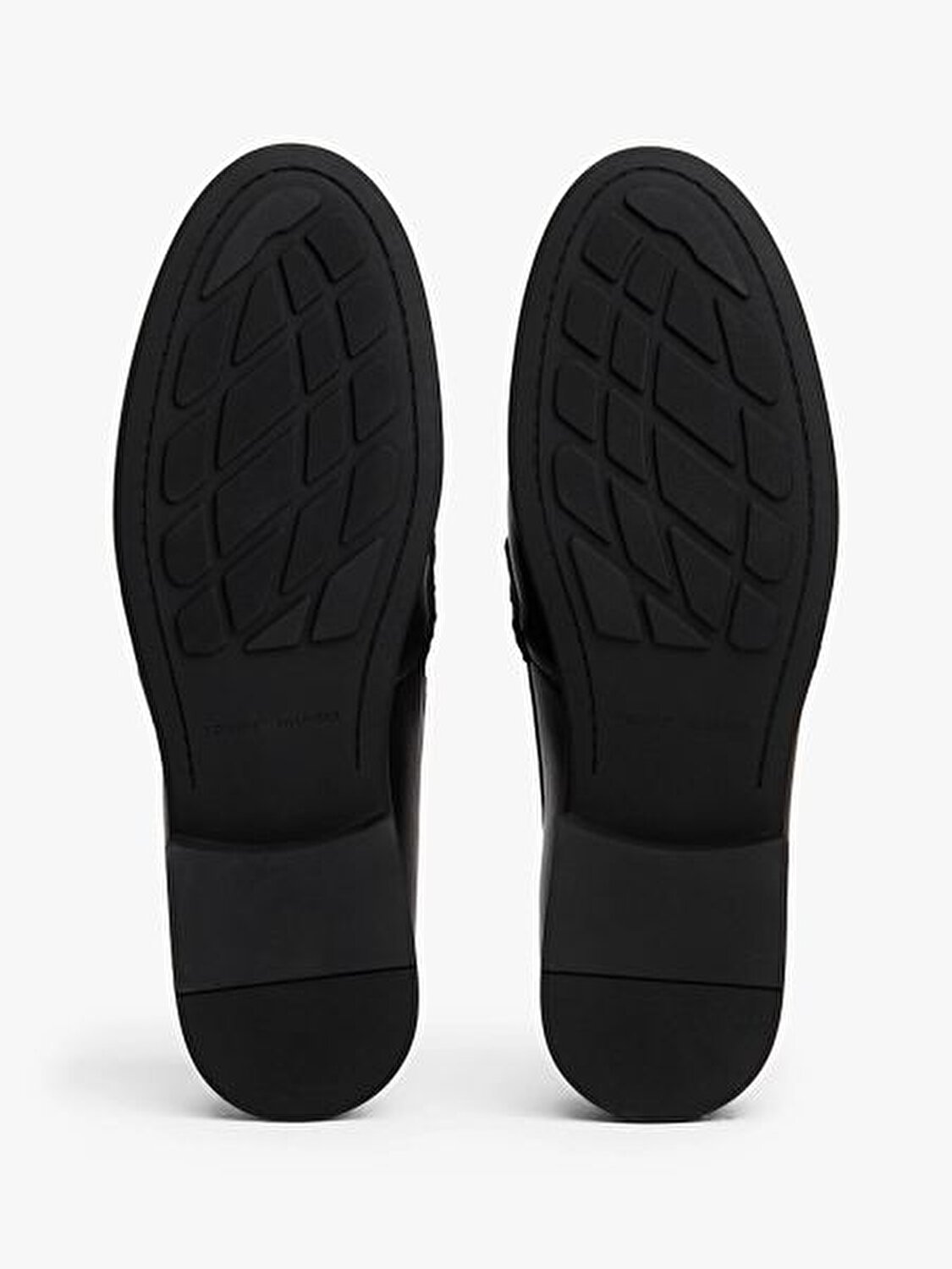TH CHAIN FRINGE LEATHER LOAFER
