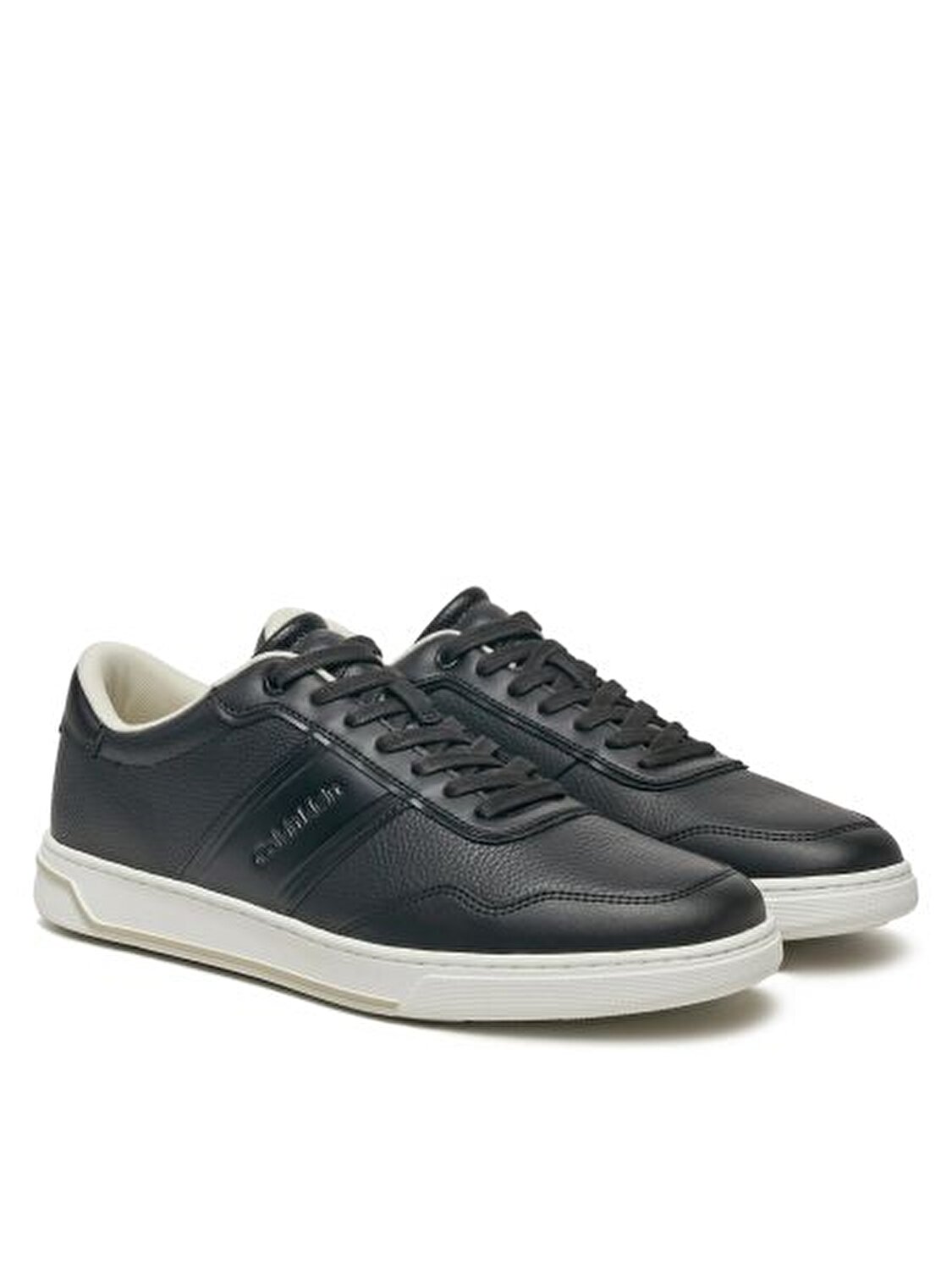 LOW TOP LACE UP LOGO
