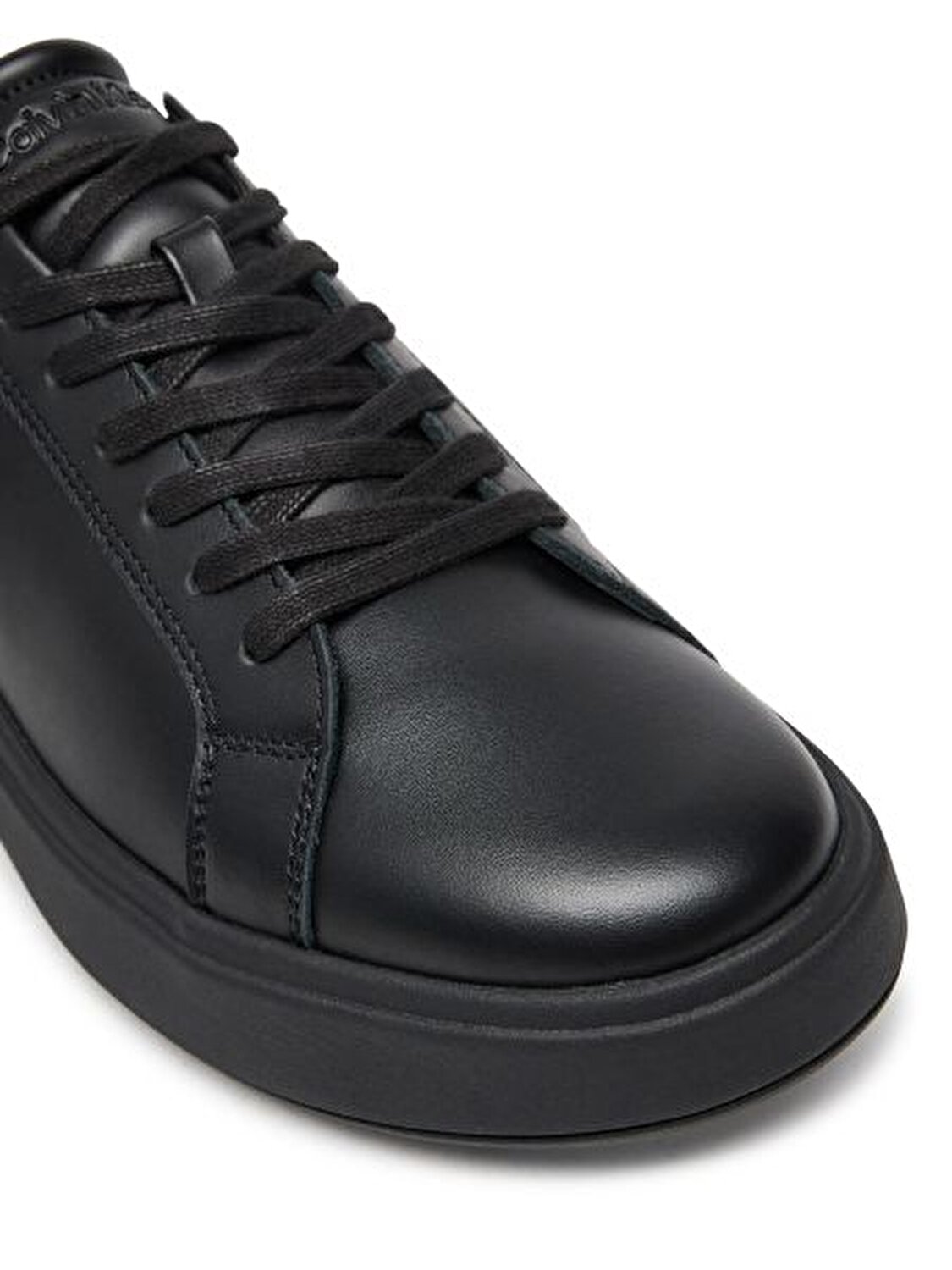 LOW TOP LACE UP WOVEN