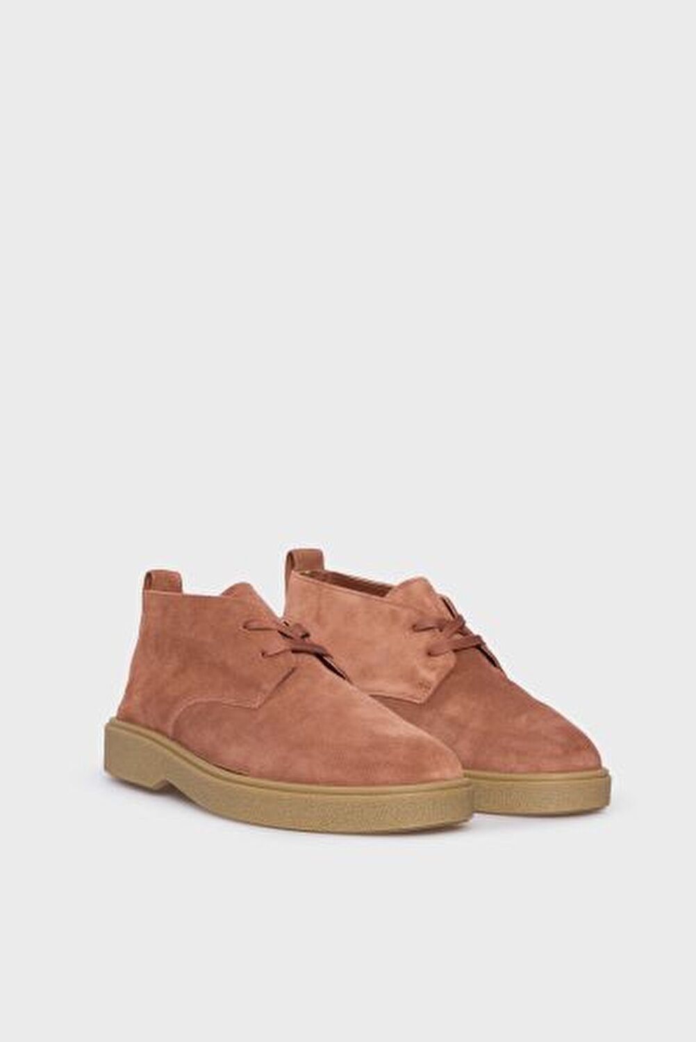TEXT RUBBER DESERT BOOT SU