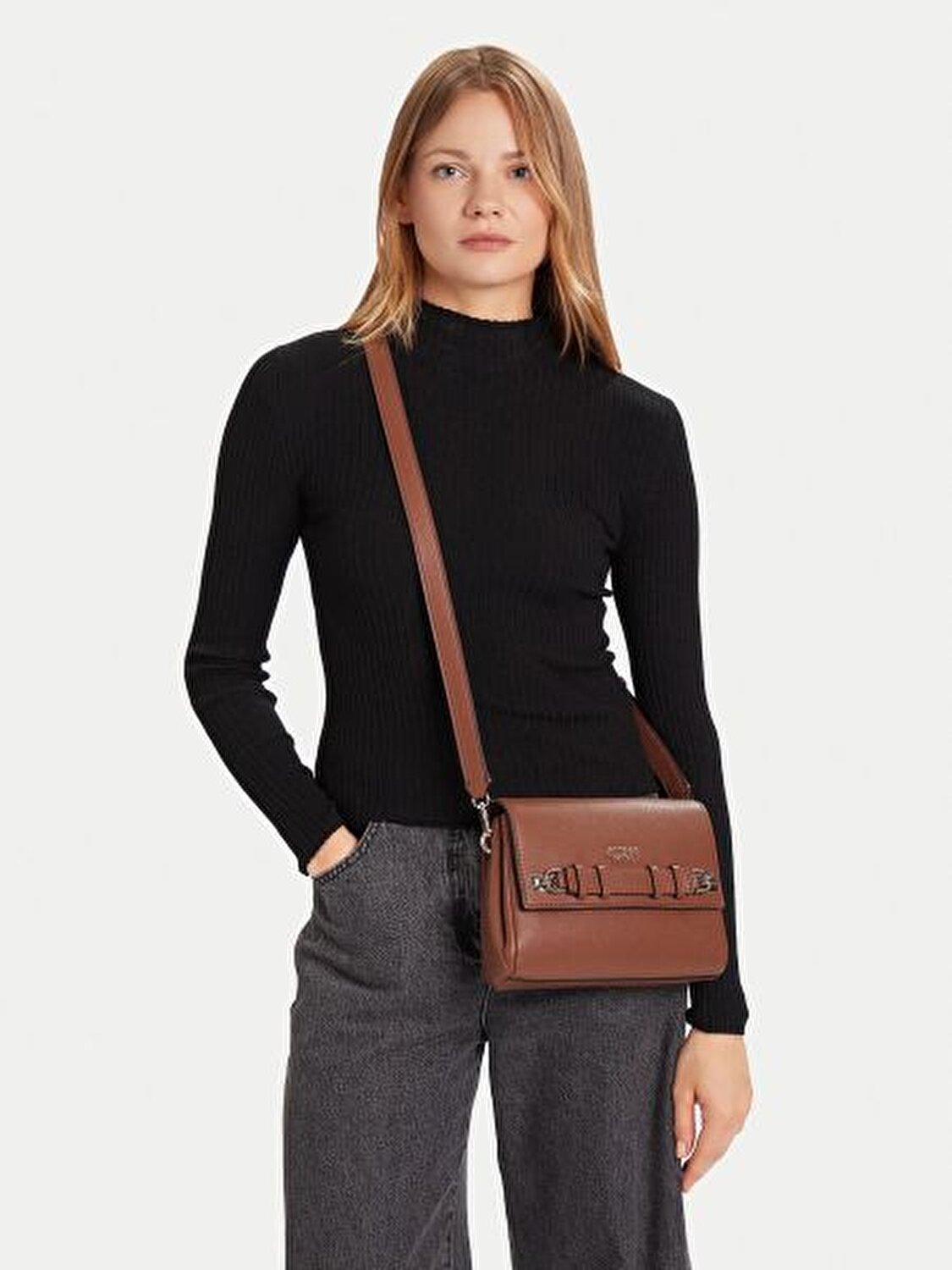 GREGORIA FLAP CROSSB