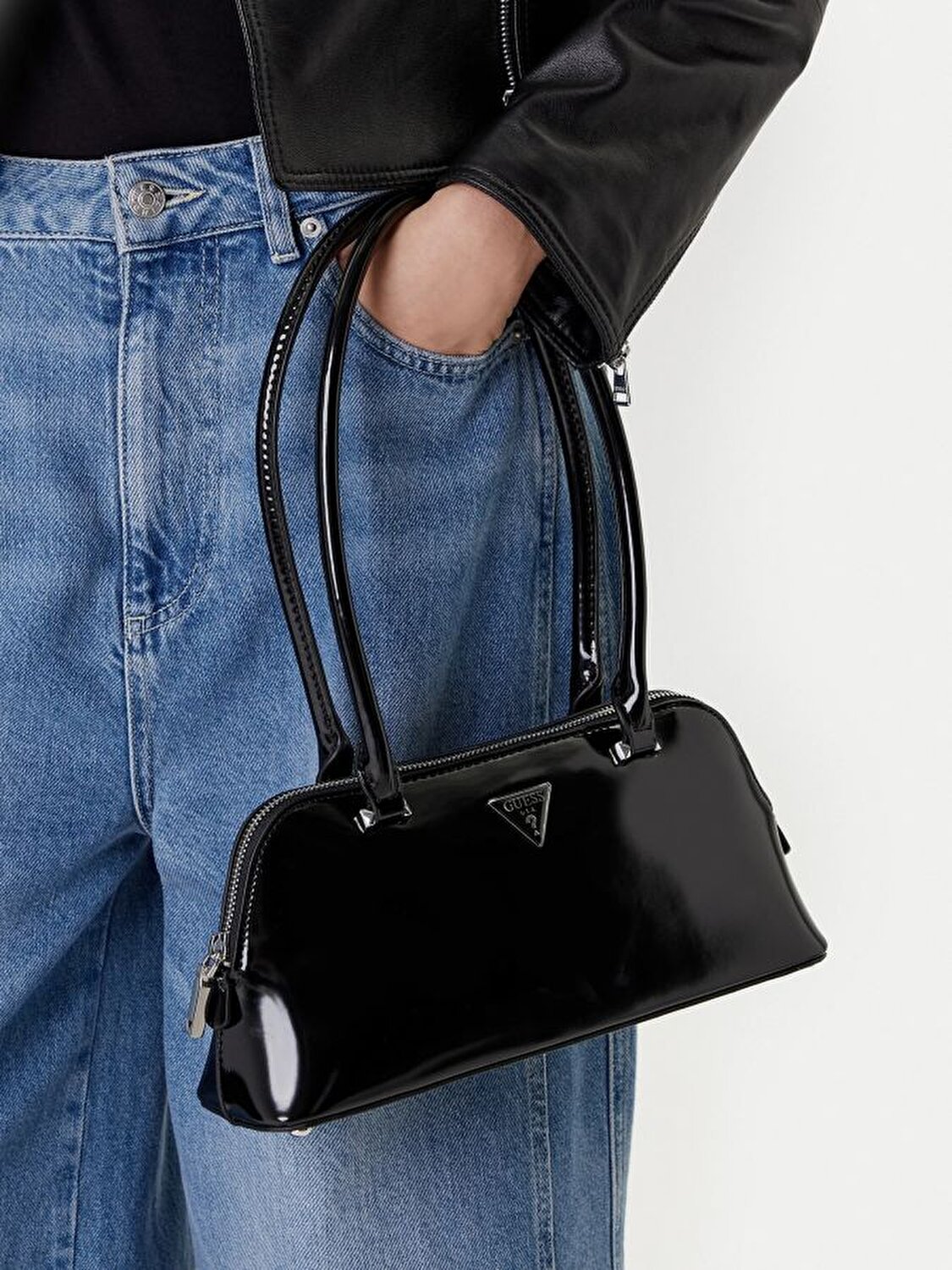 ARNELA SHOULDER SATC