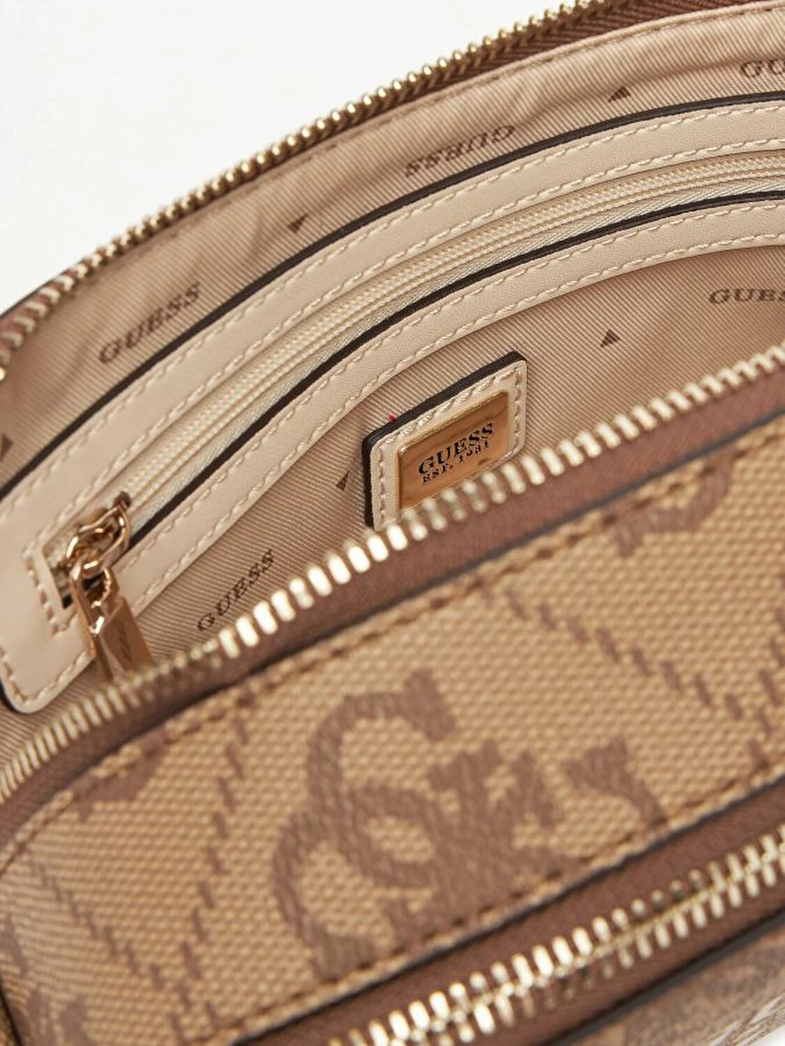NOELLE II CROSSBODY