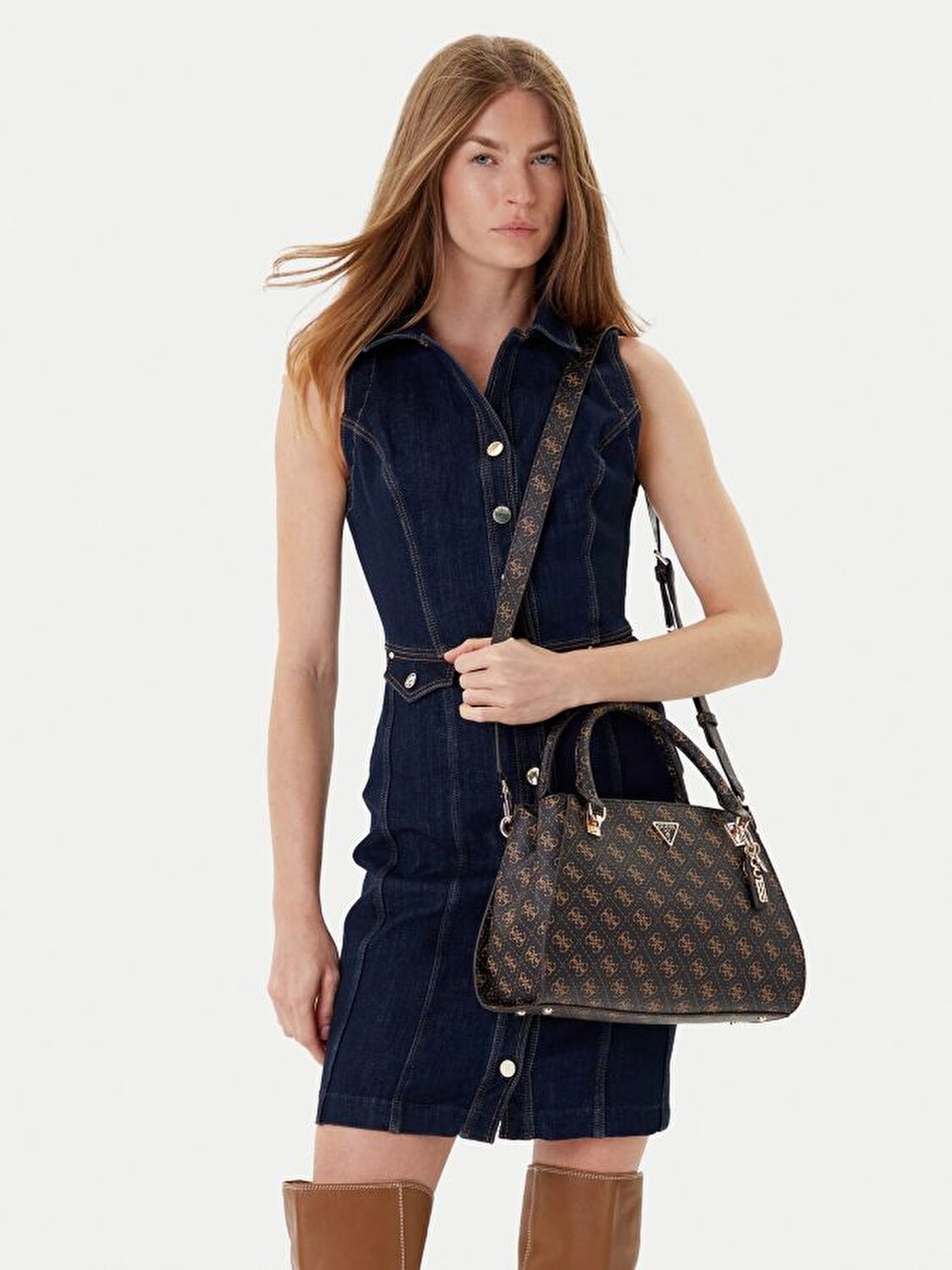 NOELLE II LUXURY SAT