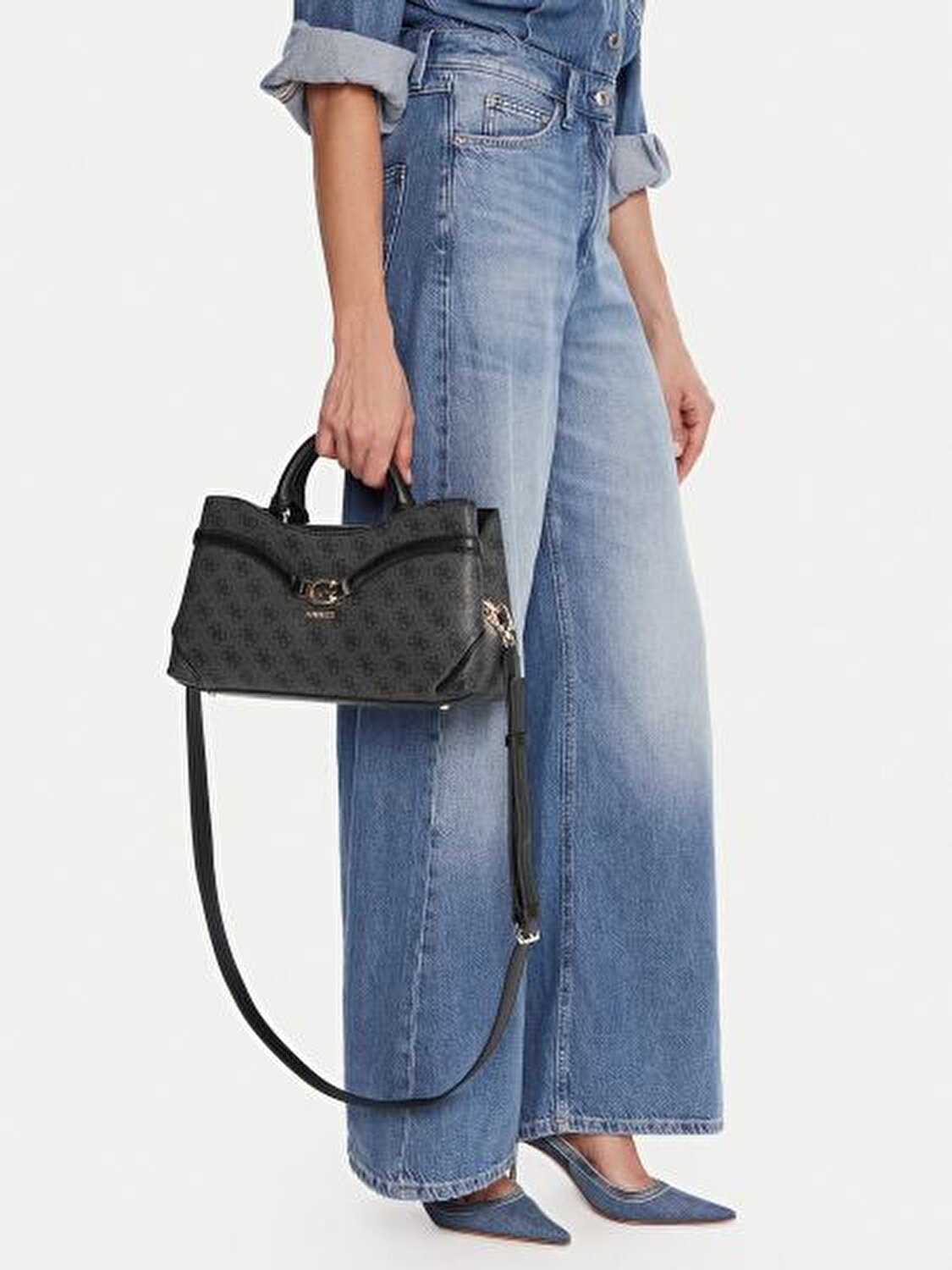 DEA GIRLFRIEND SATCH