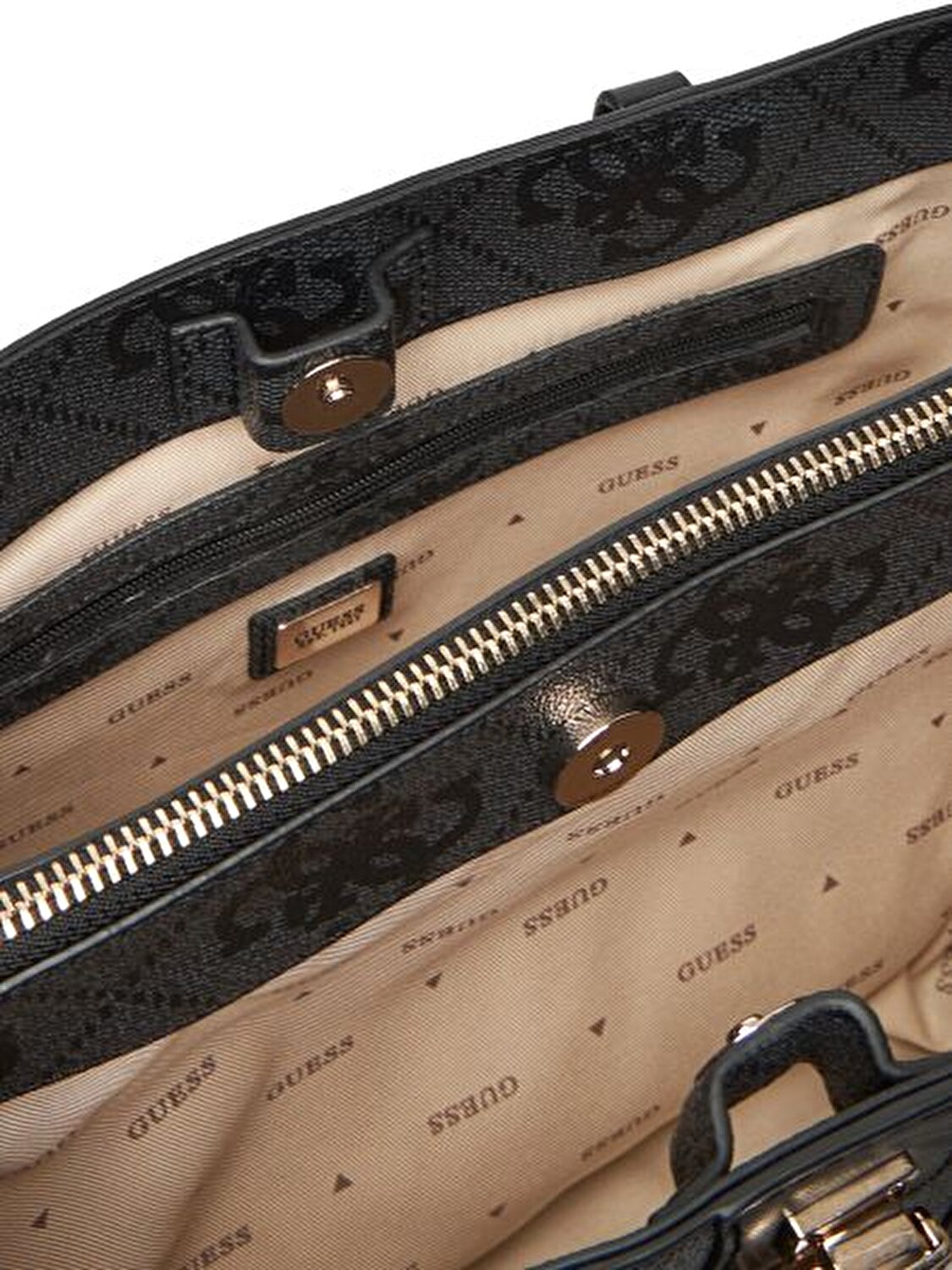 ERENIA GIRLFRIEND SA