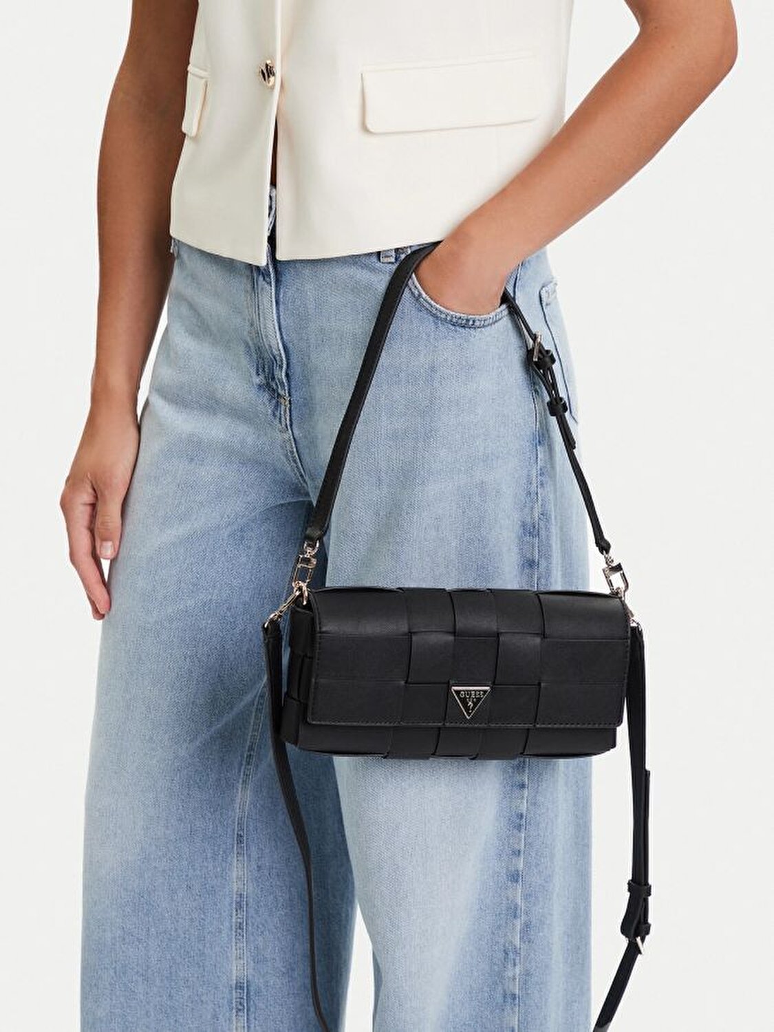 MAYLEE FLAP SHOULDER