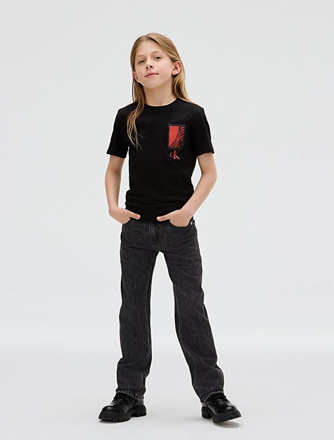 T-SHIRT