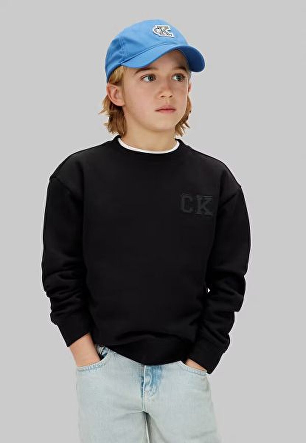 MAVİ LOGOLU ERKEK ÇOCUK ŞAPKA