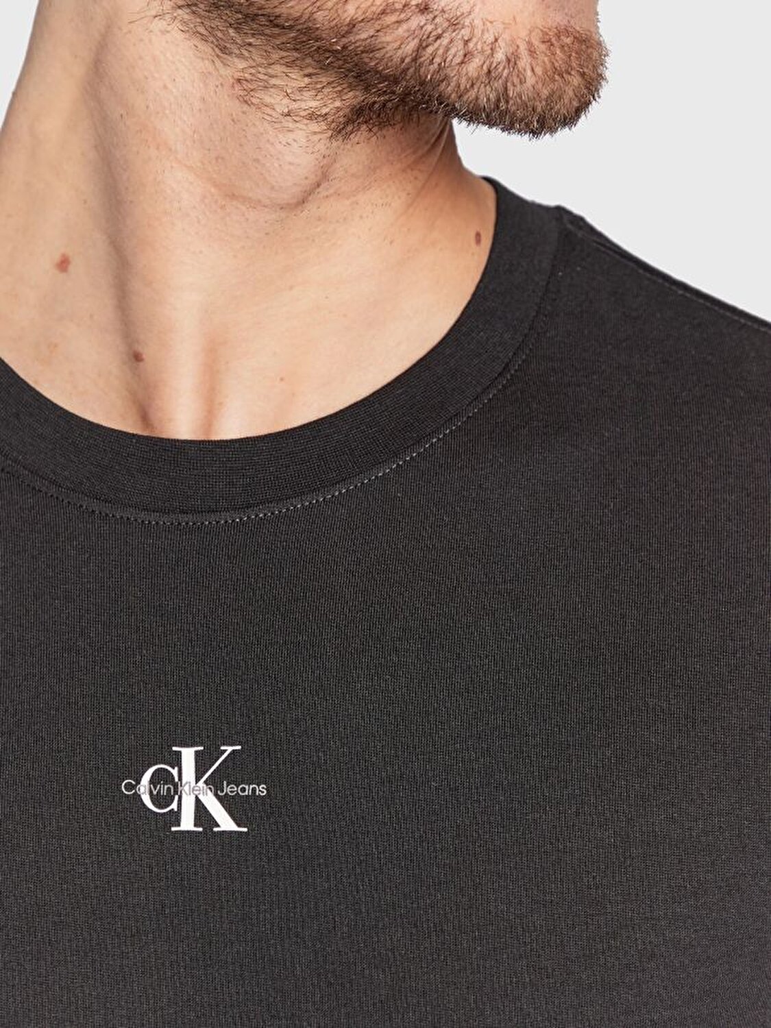Calvin Klein Erkek Siyah Logo Detaylı Kısa Kollu T-Shirt