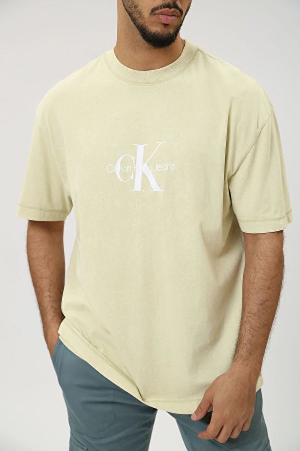 Calvin Klein Erkek Logo Detaylı Yeşil T-Shirt