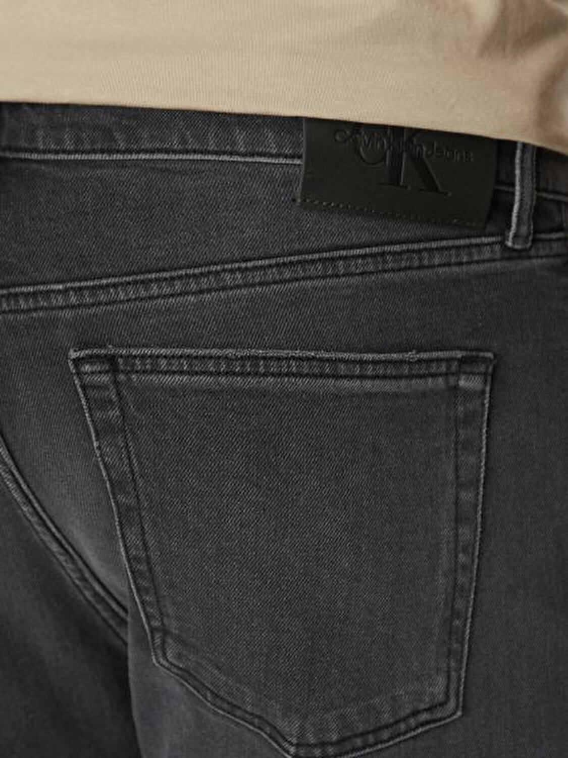 SLIM TAPER