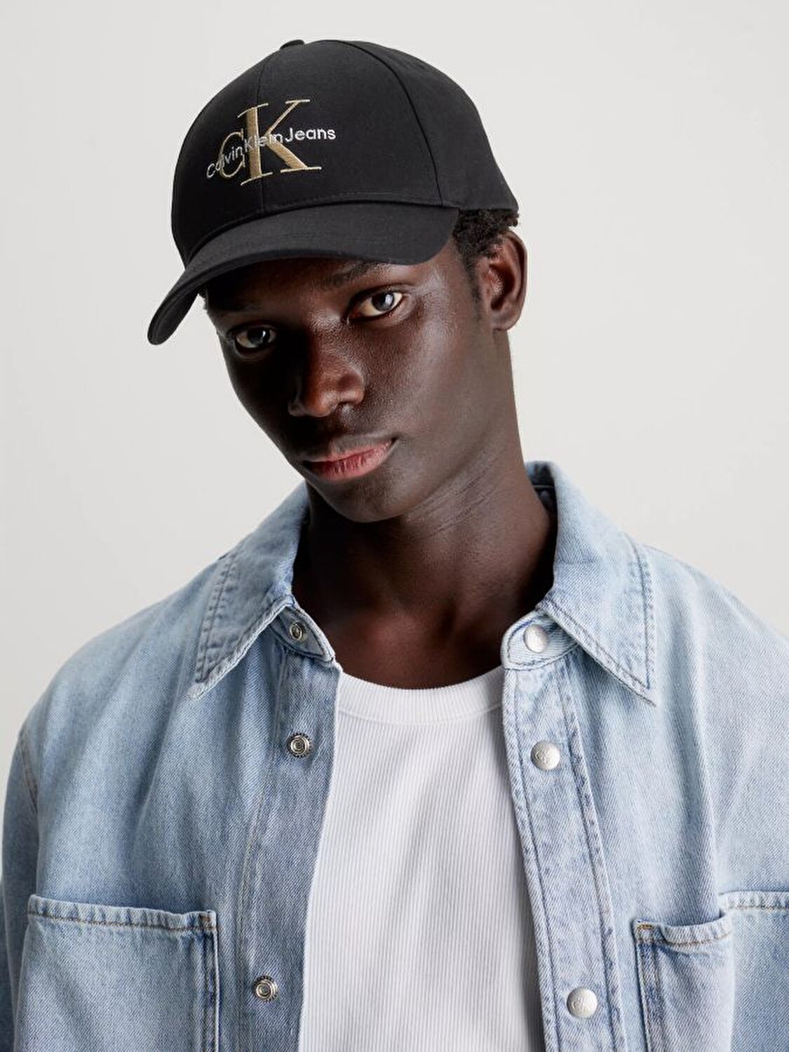 Calvin Klein Erkek Logo Detaylı Siyah Şapka