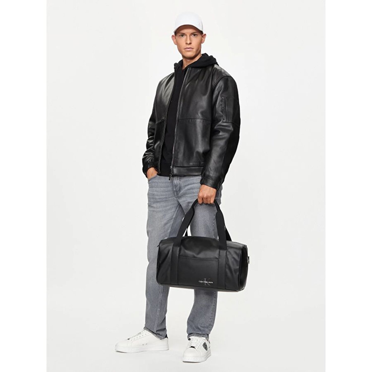 MONOGRAM SOFT FLIGHT DUFFLE43