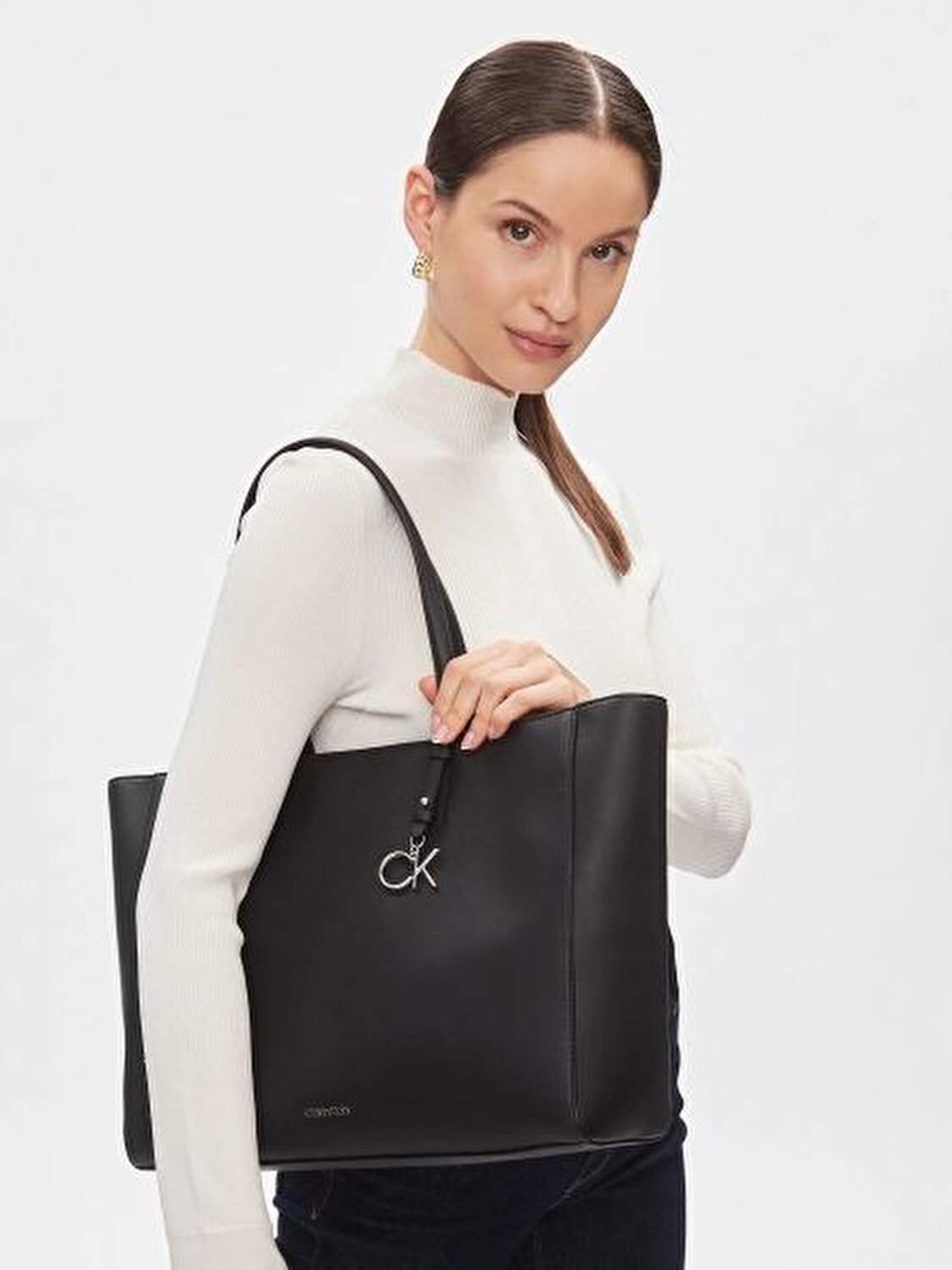 CK MUST SHOPPER MD