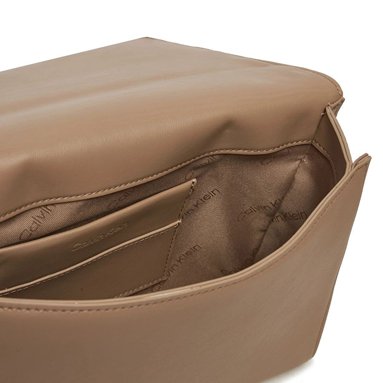 LINE QUILT MD CONV SHOULDER BAG