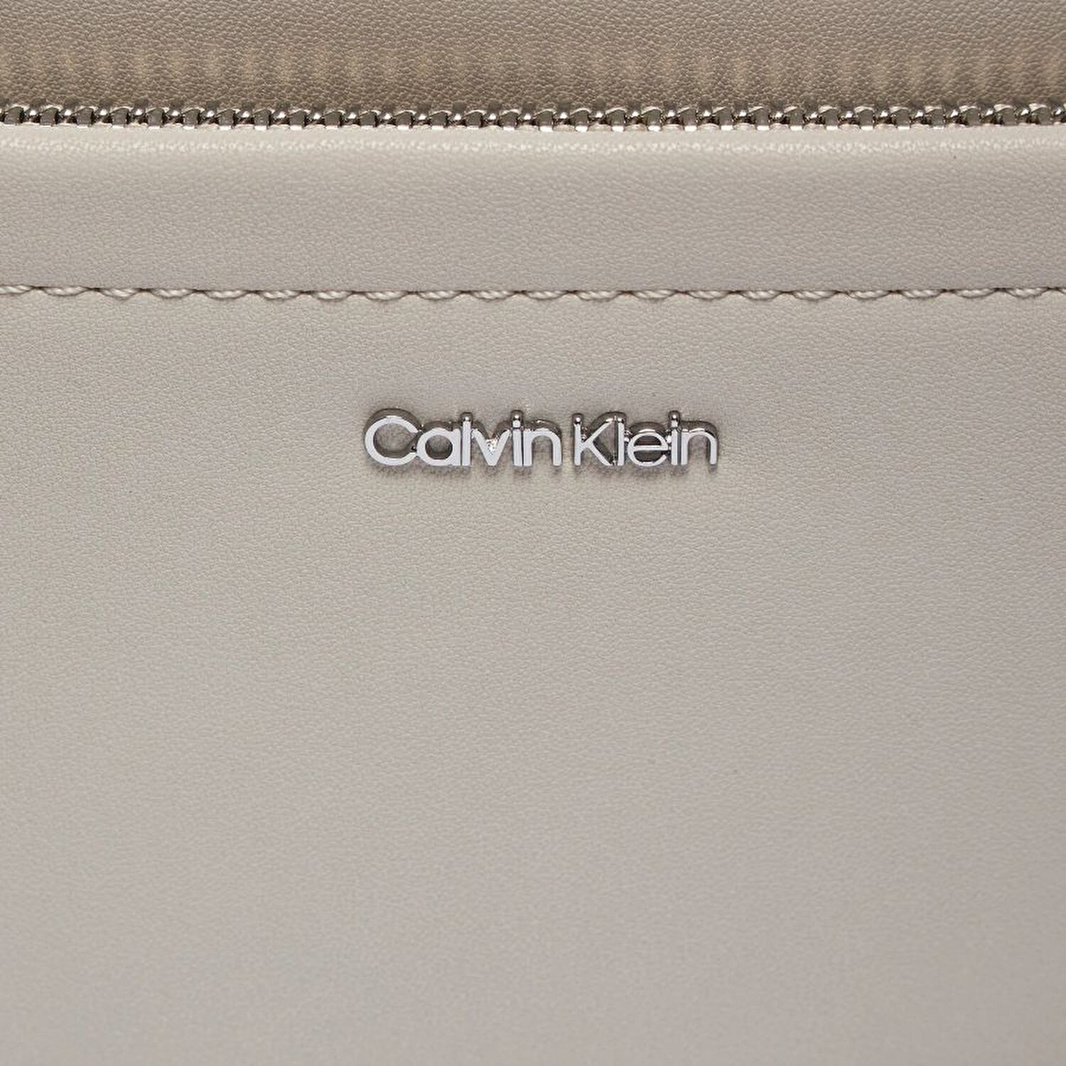 CK MUST CONVERTIBLE CAMERA BAG