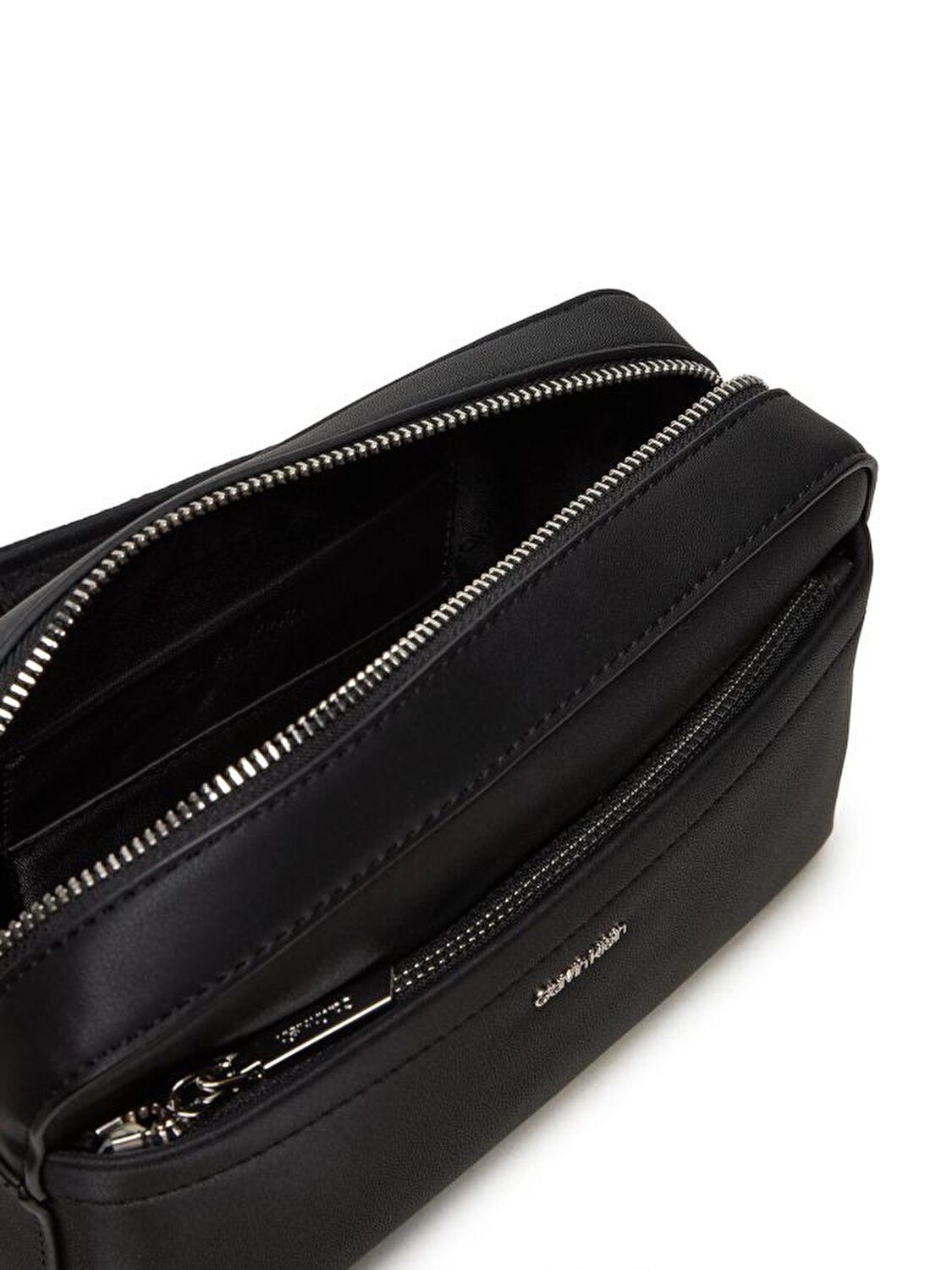 CK MUST CONVERTIBLE CAMERA BAG