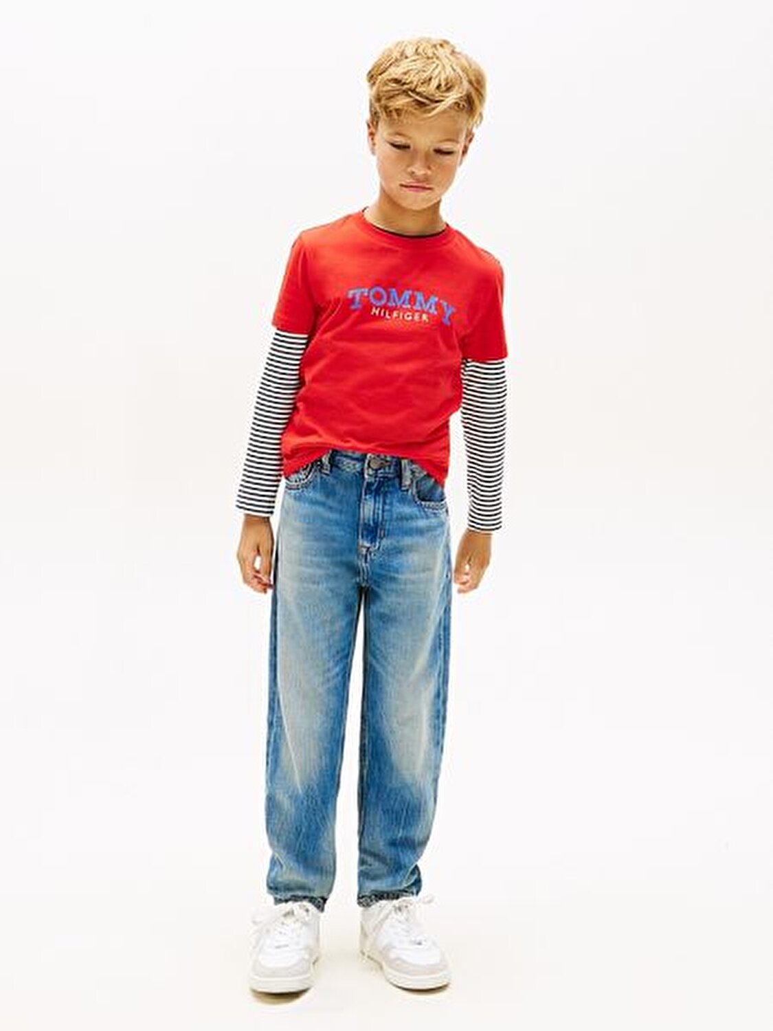 KIRMIZI BASKILI ERKEK ÇOCUK T-SHIRT