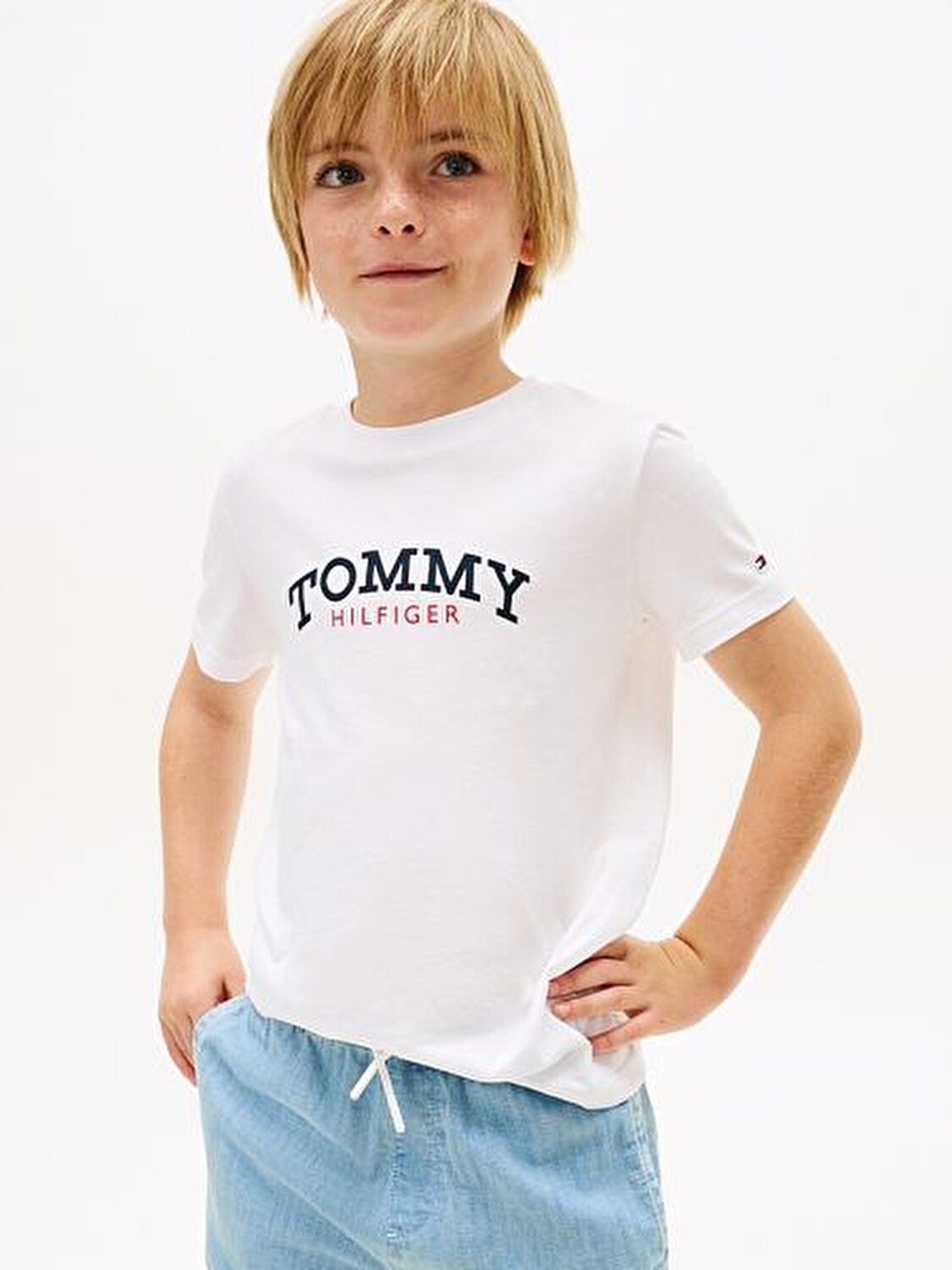 BEYAZ BASKILI ERKEK ÇOCUK T-SHIRT