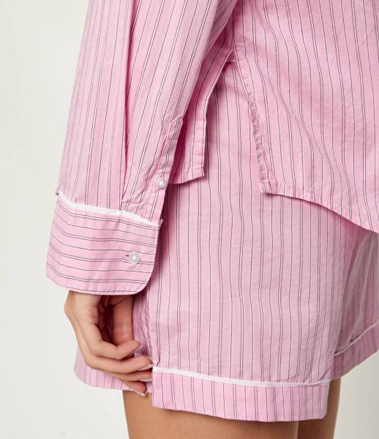 PEMBE KADIN PİJAMA TAKIMI