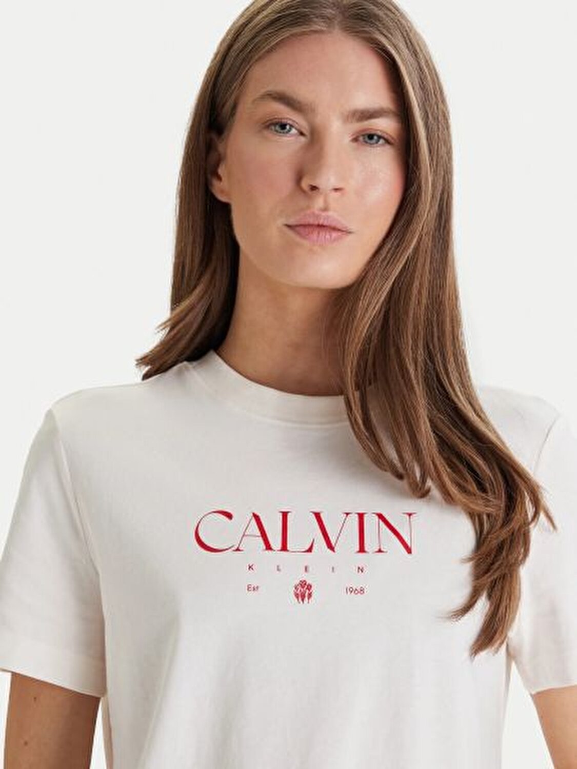 BEYAZ LOGOLU KADIN T-SHIRT