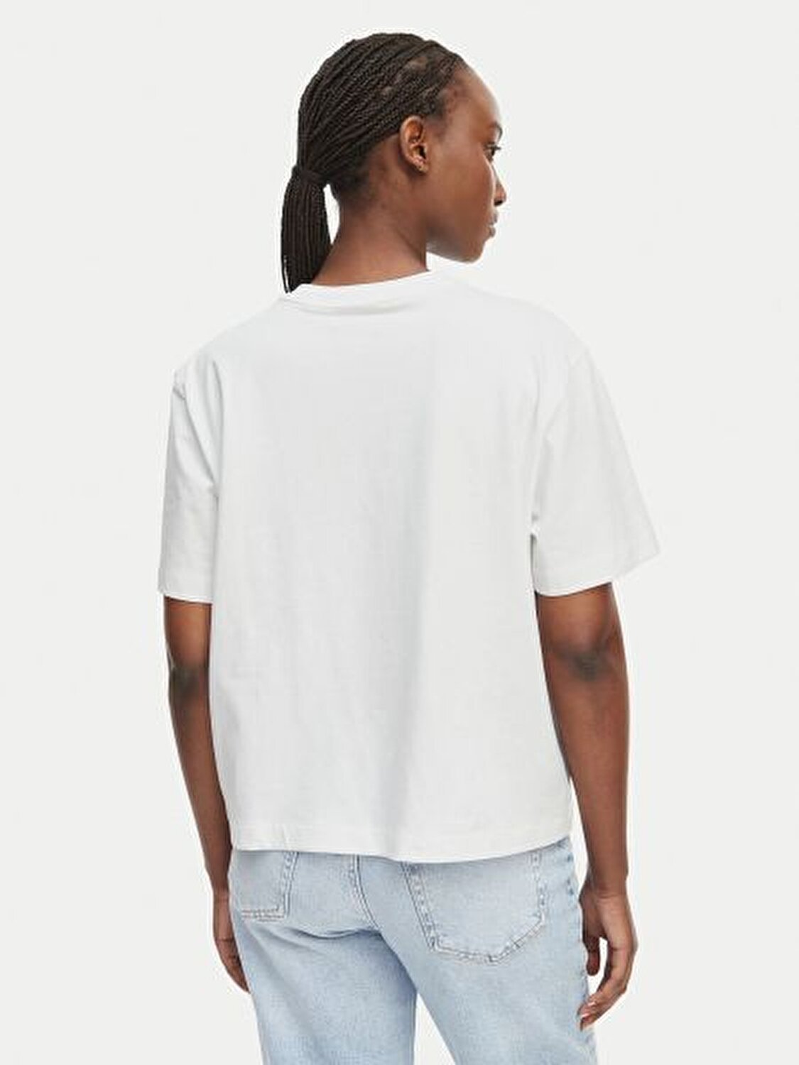 BEYAZ LOGOLU KADIN T-SHIRT