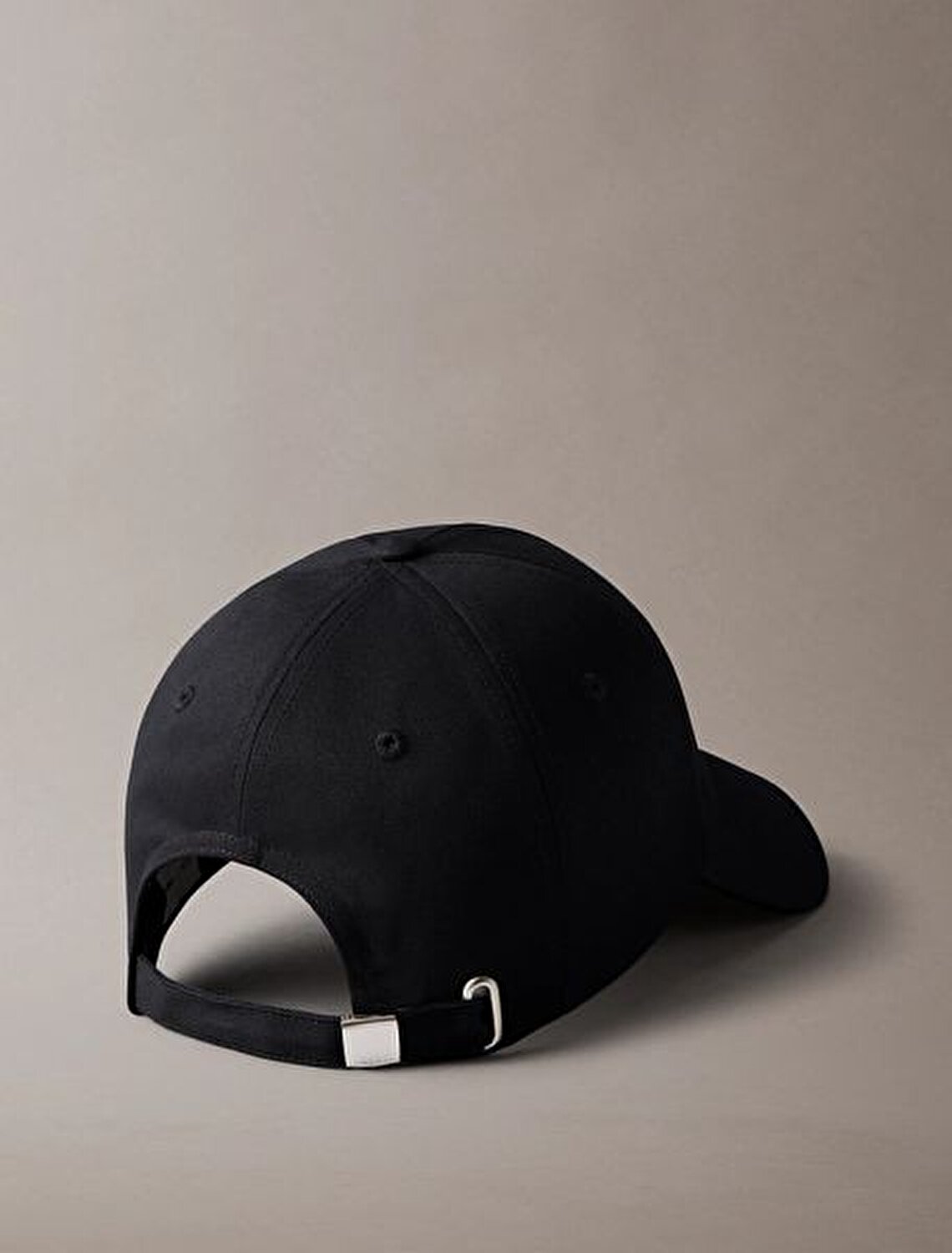 SİYAH LOGOLU ERKEK ŞAPKA