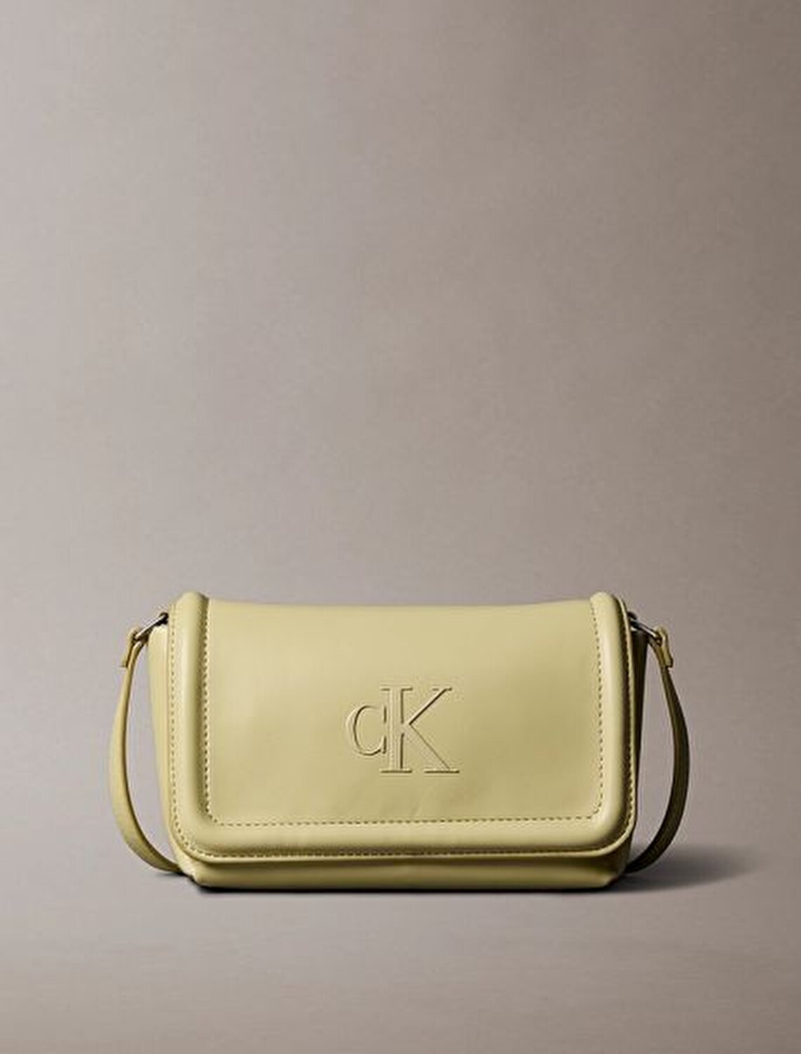 BOLD CK FLAP CROSSBODY