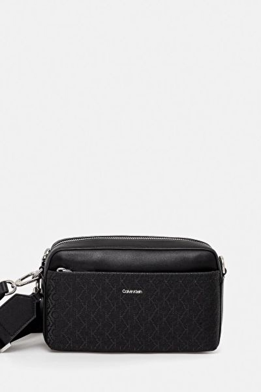 CK MUST AOP DOUBLE STRAPS CAMERA