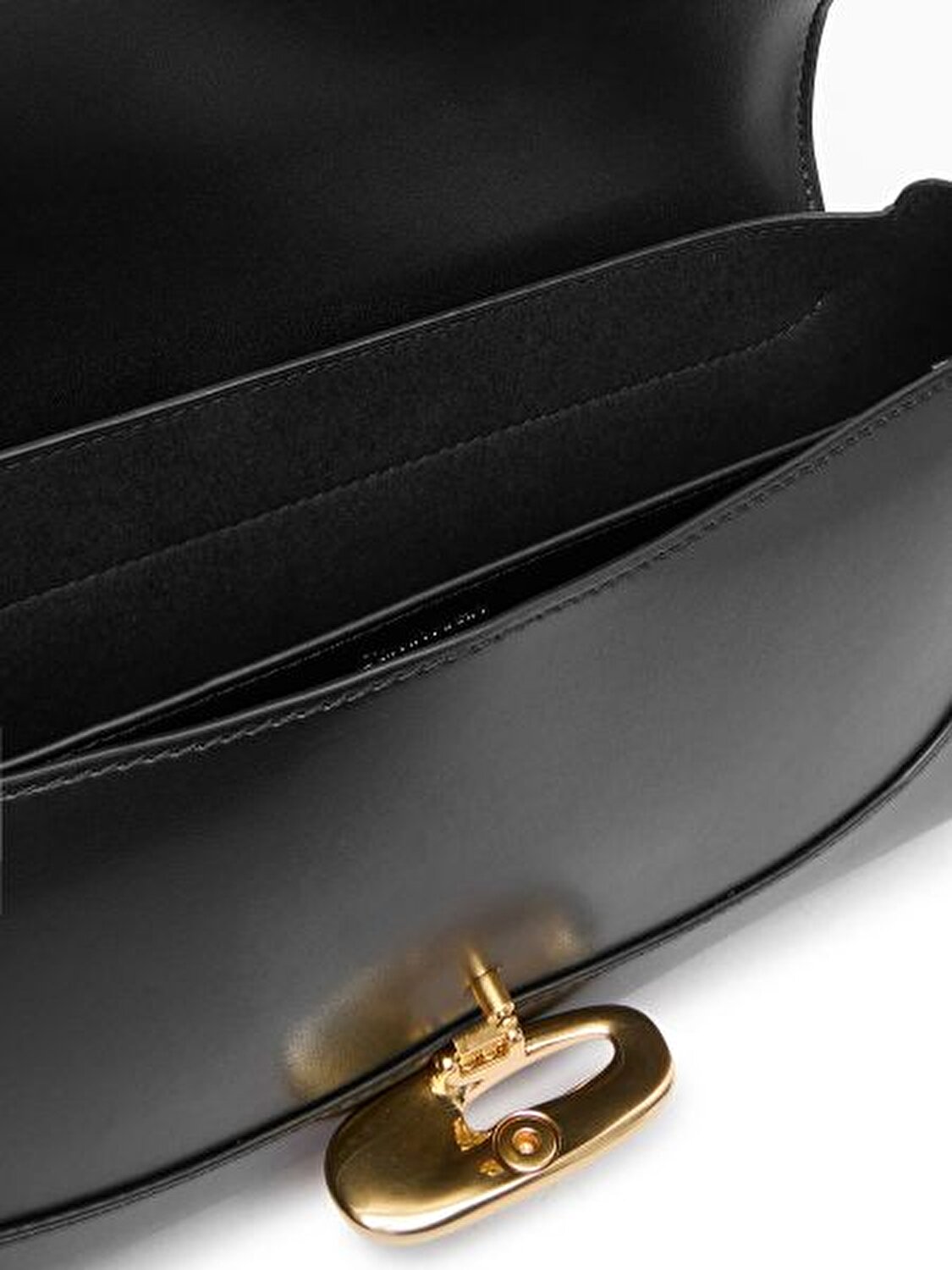 HARDWARE FLAP SHOULDER BAG
