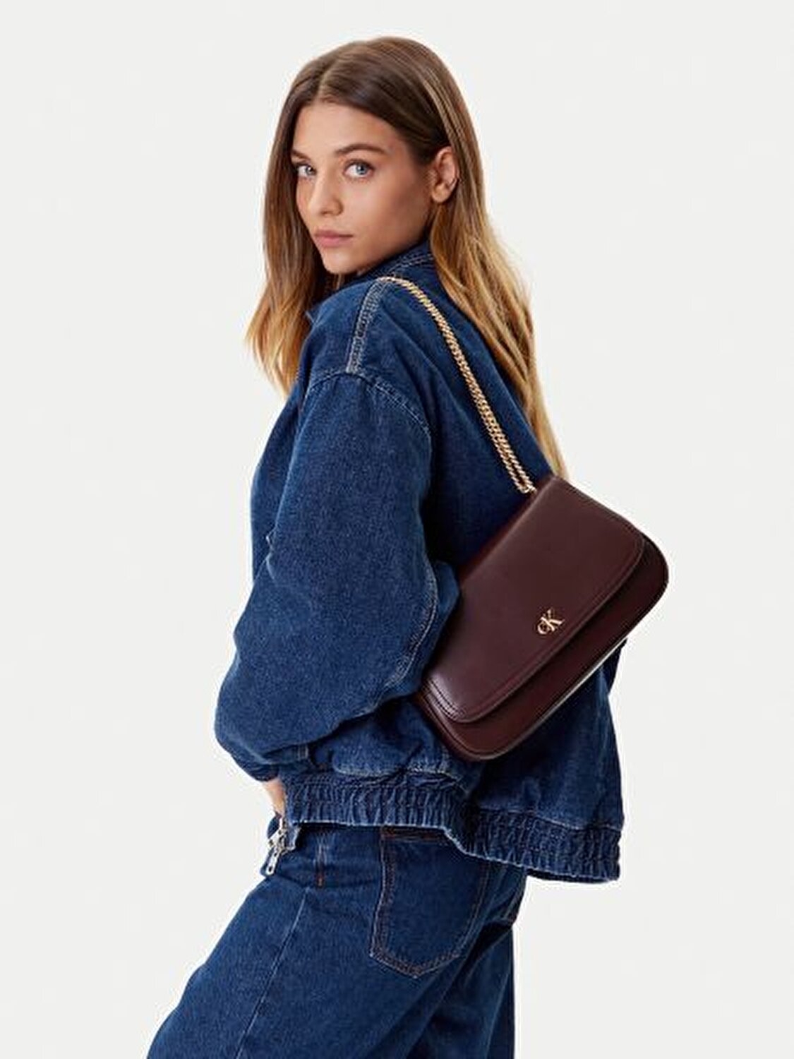 CK CONVERTIBLE CHAIN MEDIUM BAG