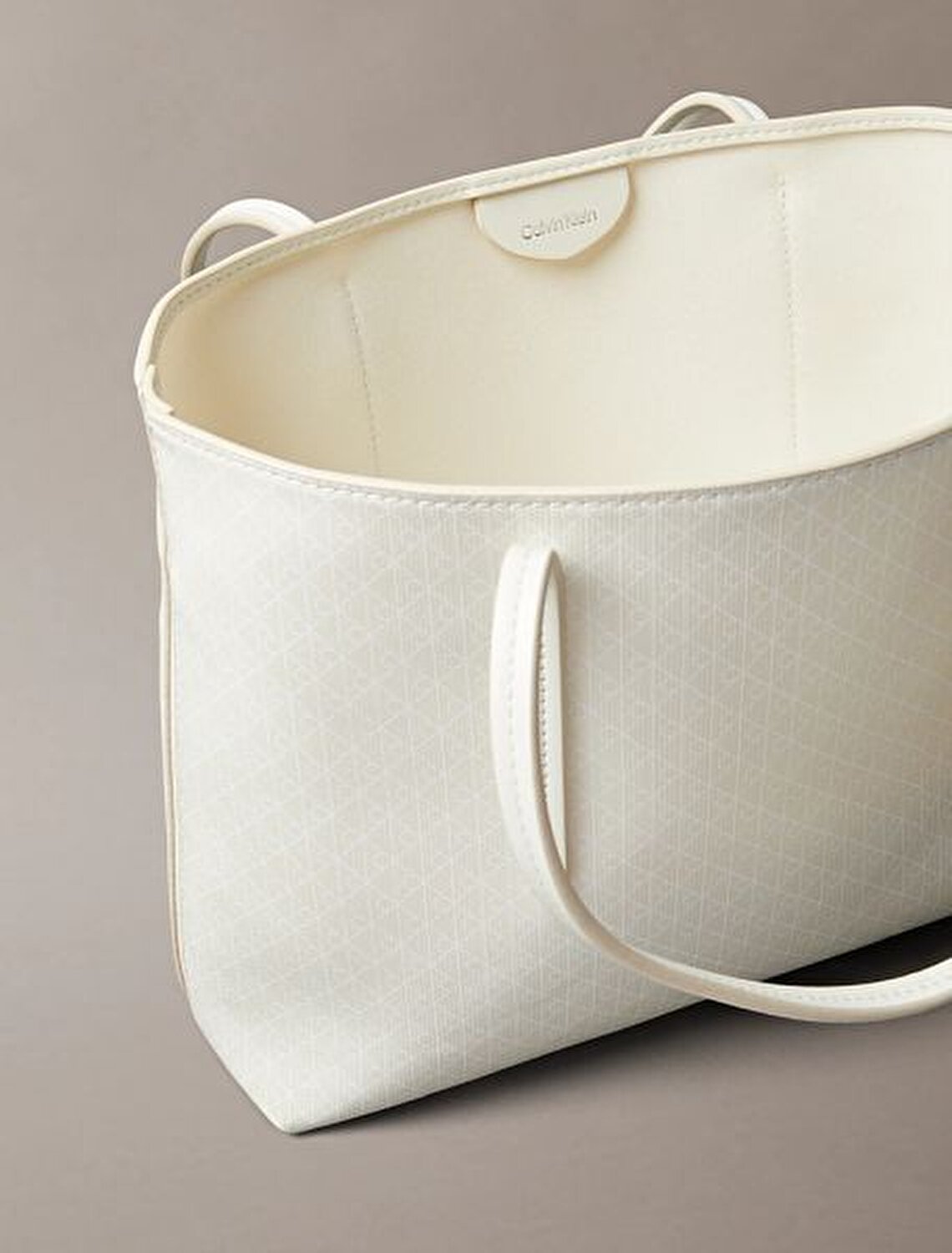 EMBLEM AOP KÜÇÜK BEYAZ KADIN TOTE ÇANTA