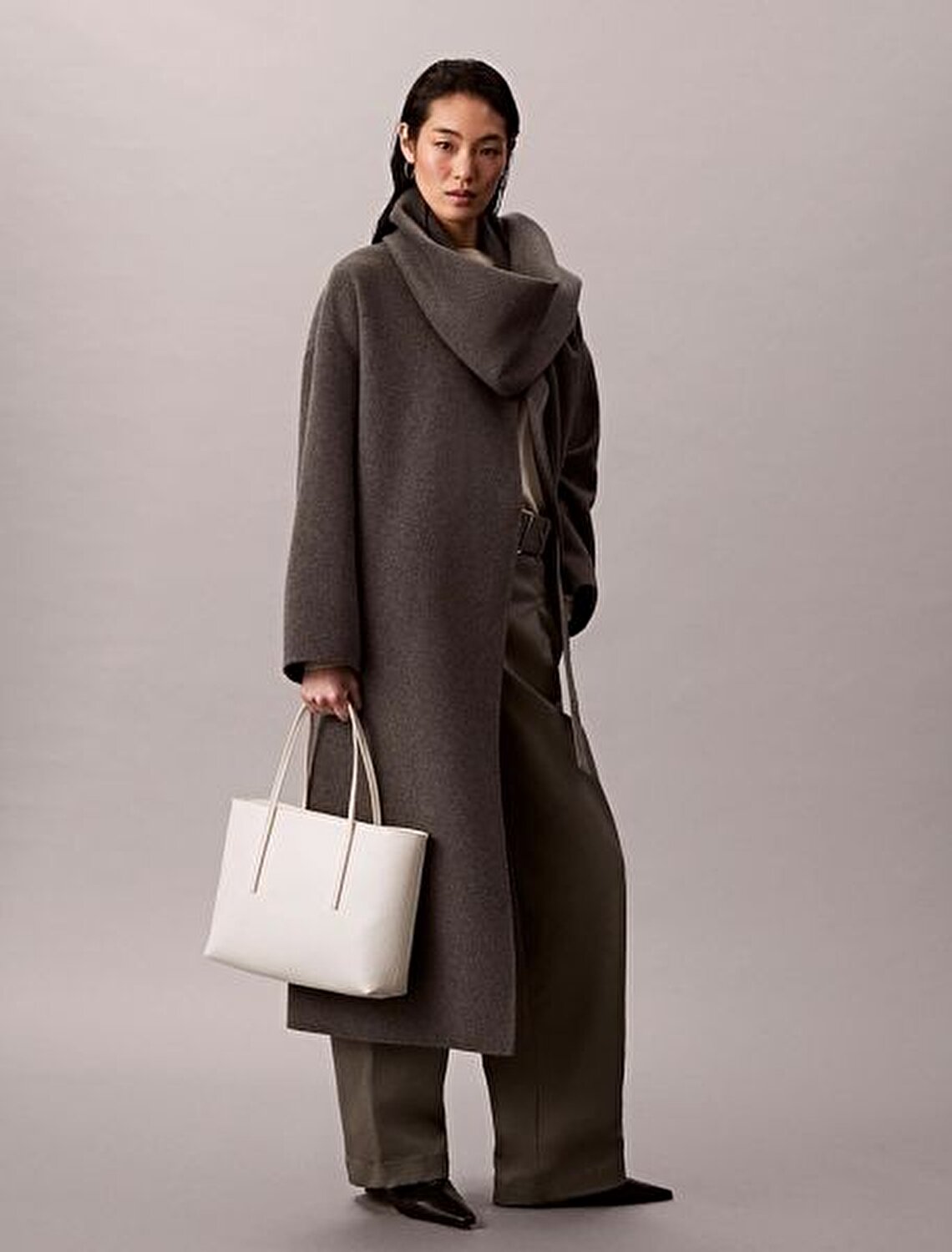 EMBLEM AOP KÜÇÜK BEYAZ KADIN TOTE ÇANTA