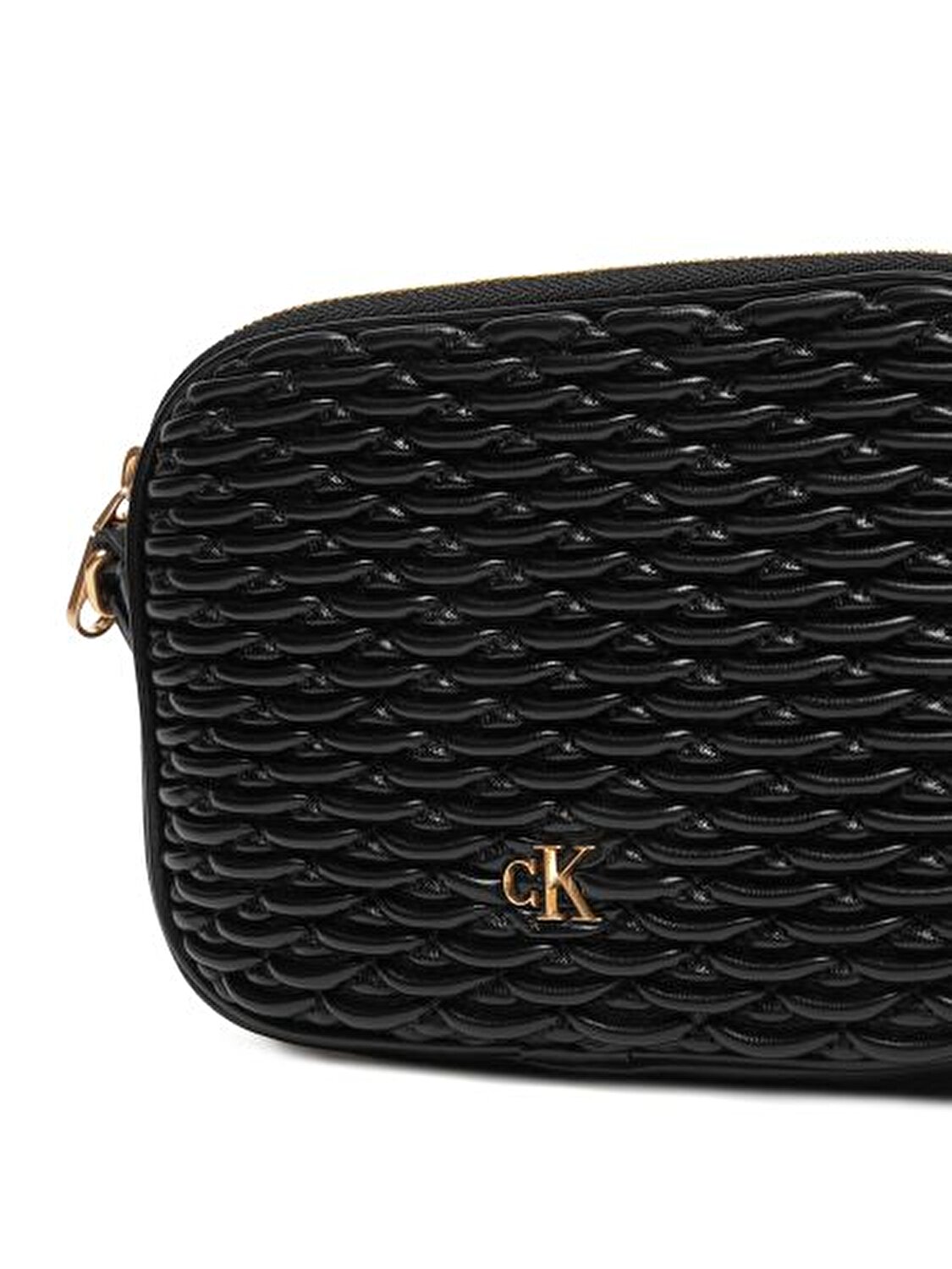 PLEATED DOUBLE ZIP CAMER﻿A BAG