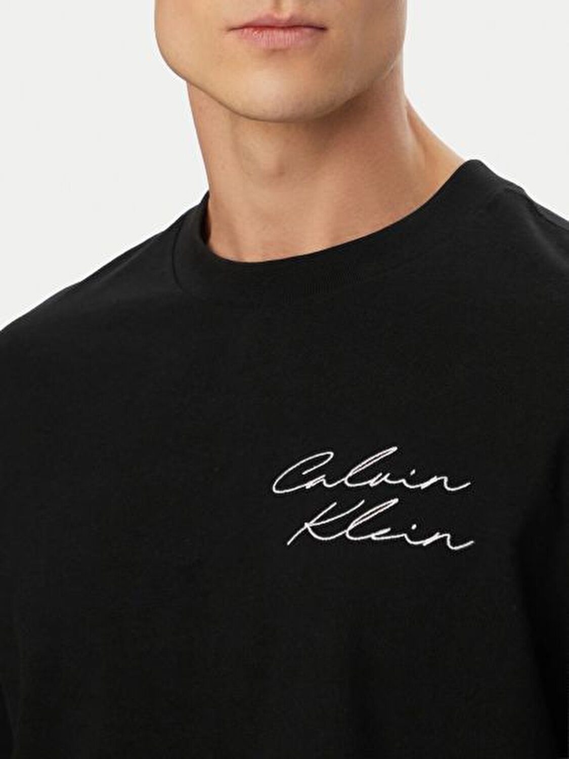 SİYAH LOGOLU ERKEK T-SHIRT