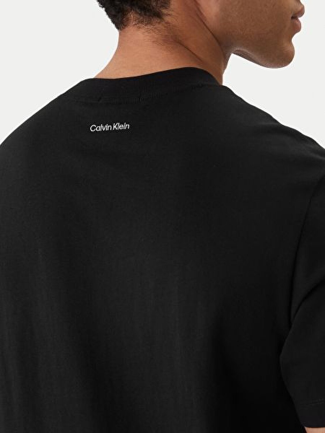 SİYAH LOGOLU ERKEK T-SHIRT