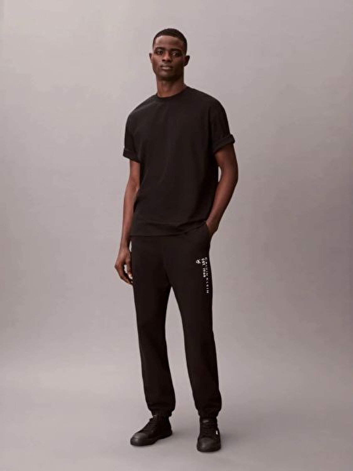 SİYAH LOGOLU ERKEK EŞOFMAN